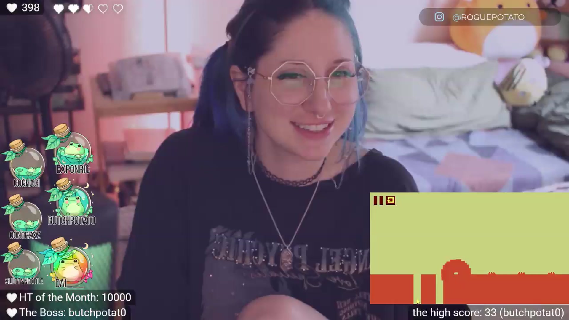 Gallery image thumbnail from thecutestbird's myfreecams stream on, 06/25/2026, 23:16 image 12 of 20