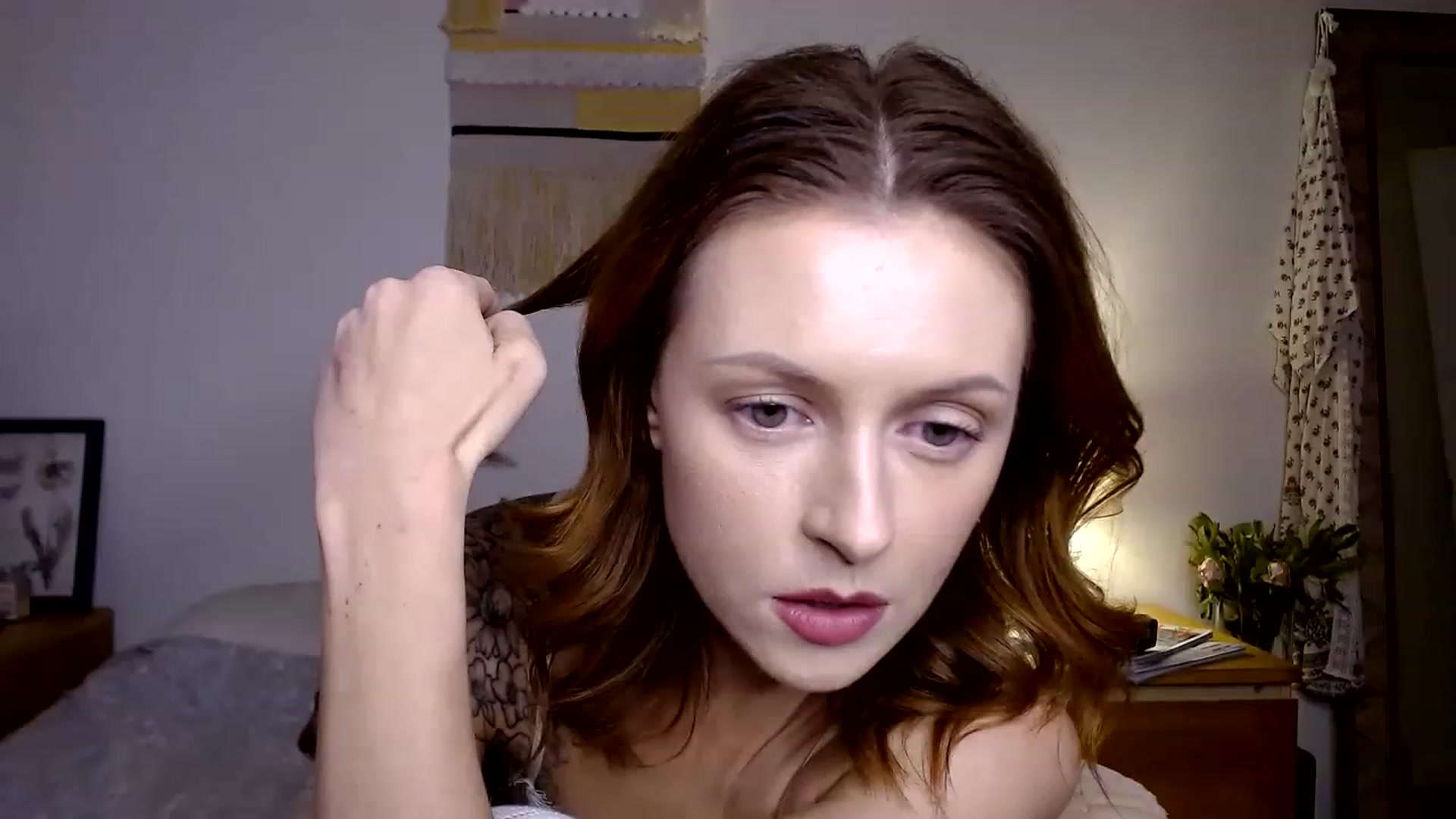 Gallery image thumbnail from theejolittle's myfreecams stream on, 12/05/2022, 24:07 image 1 of 20