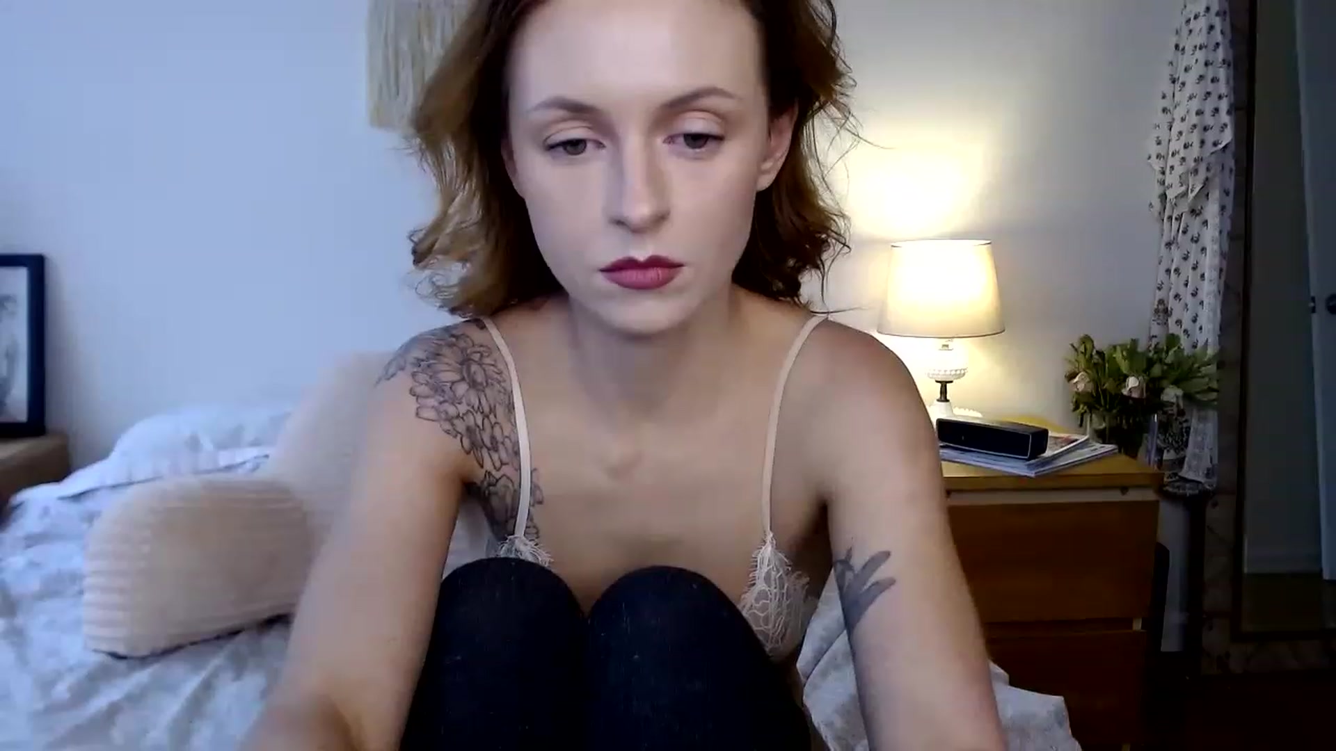Gallery image thumbnail from theejolittle's myfreecams stream on, 12/08/2022, 21:31 image 20 of 20
