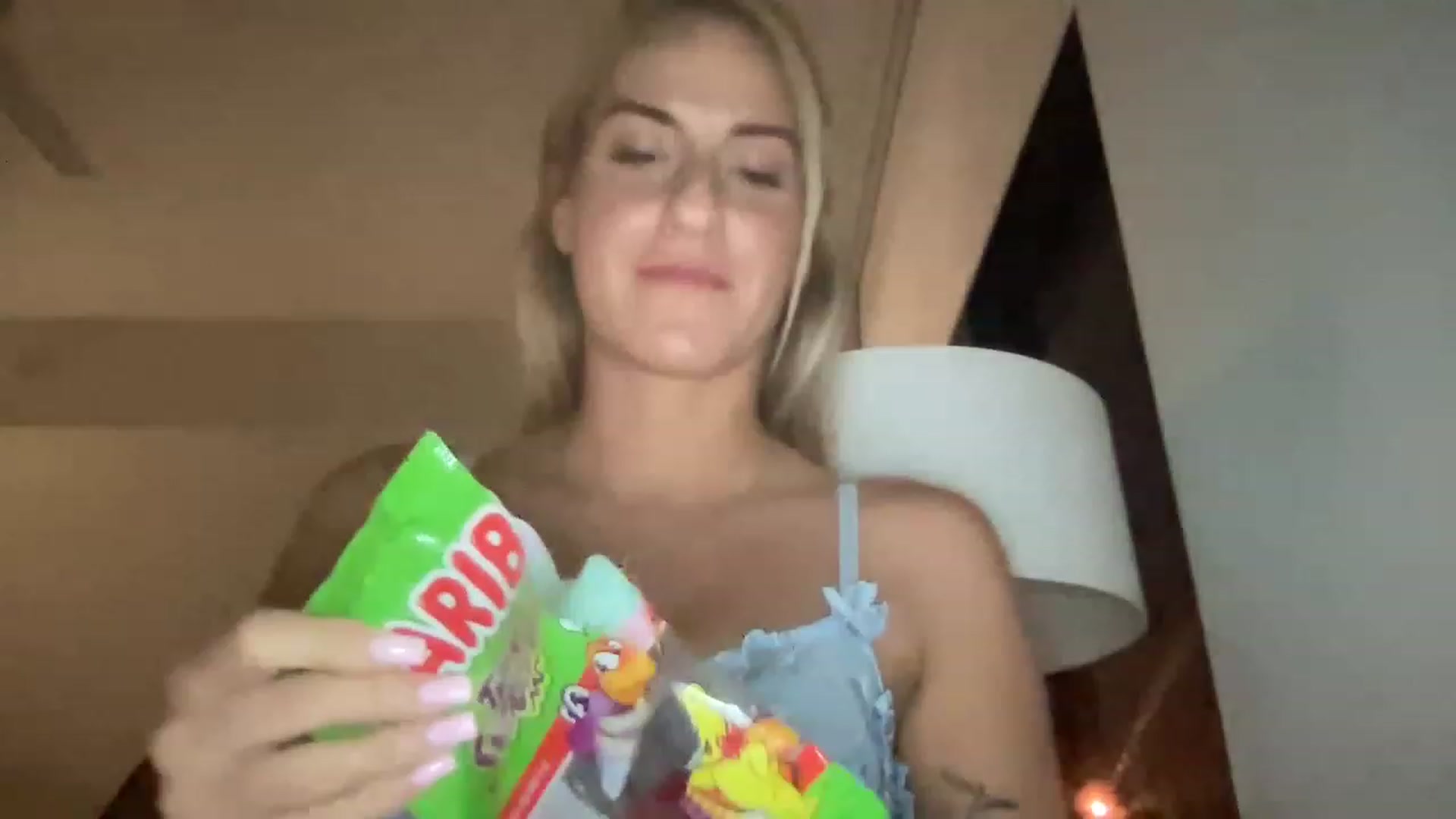 Gallery image thumbnail from thegreatest57's myfreecams stream on, 12/12/2022, 05:01 image 10 of 20