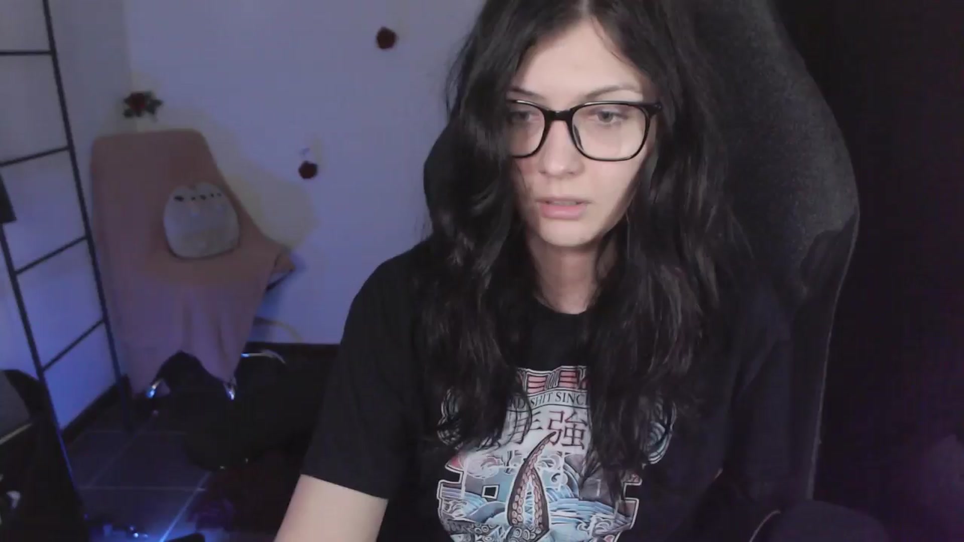 Gallery image thumbnail from theroom's myfreecams stream on, 03/26/2024, 05:53 image 10 of 20