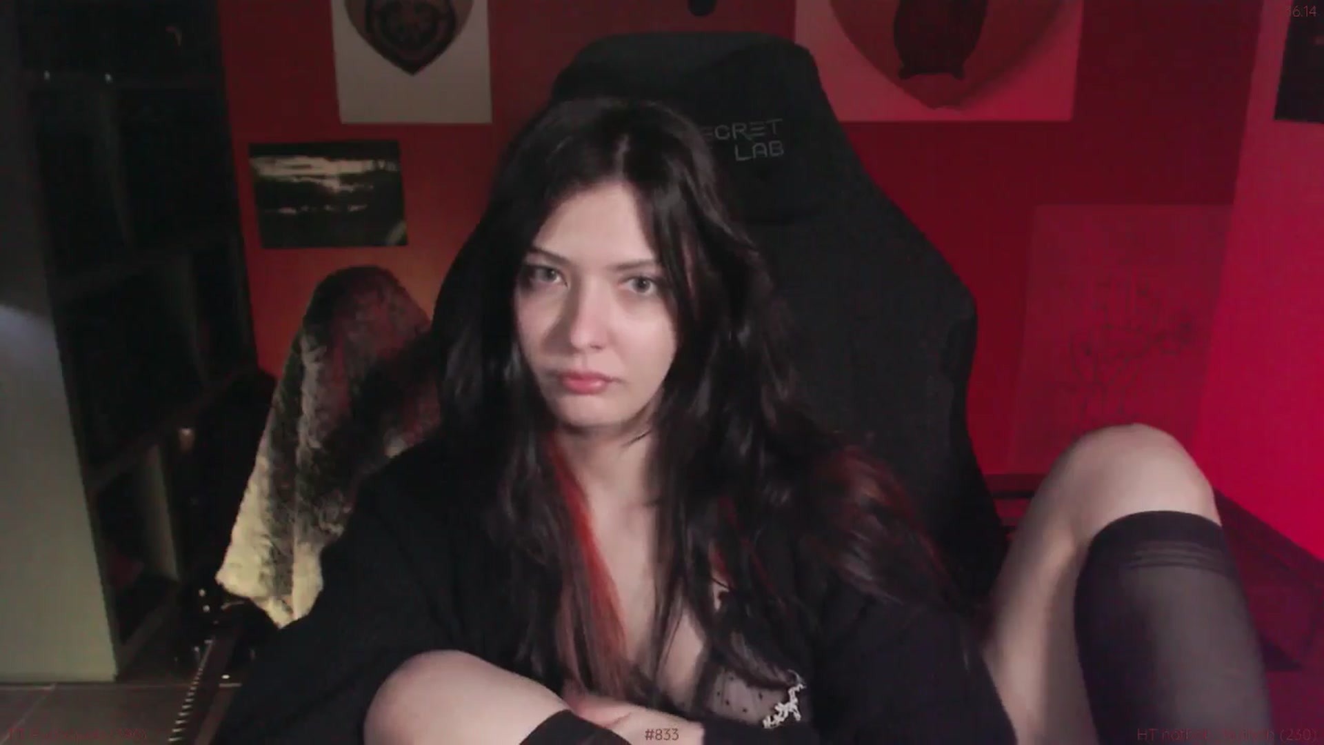 Gallery image thumbnail from theroom's myfreecams stream on, 11/14/2024, 03:16 image 13 of 20