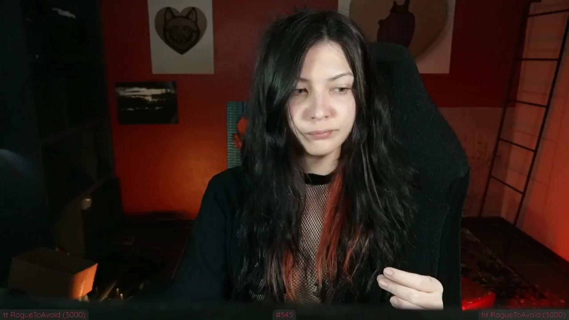 Gallery image thumbnail from theroom's myfreecams stream on, 11/19/2024, 06:19 image 2 of 20