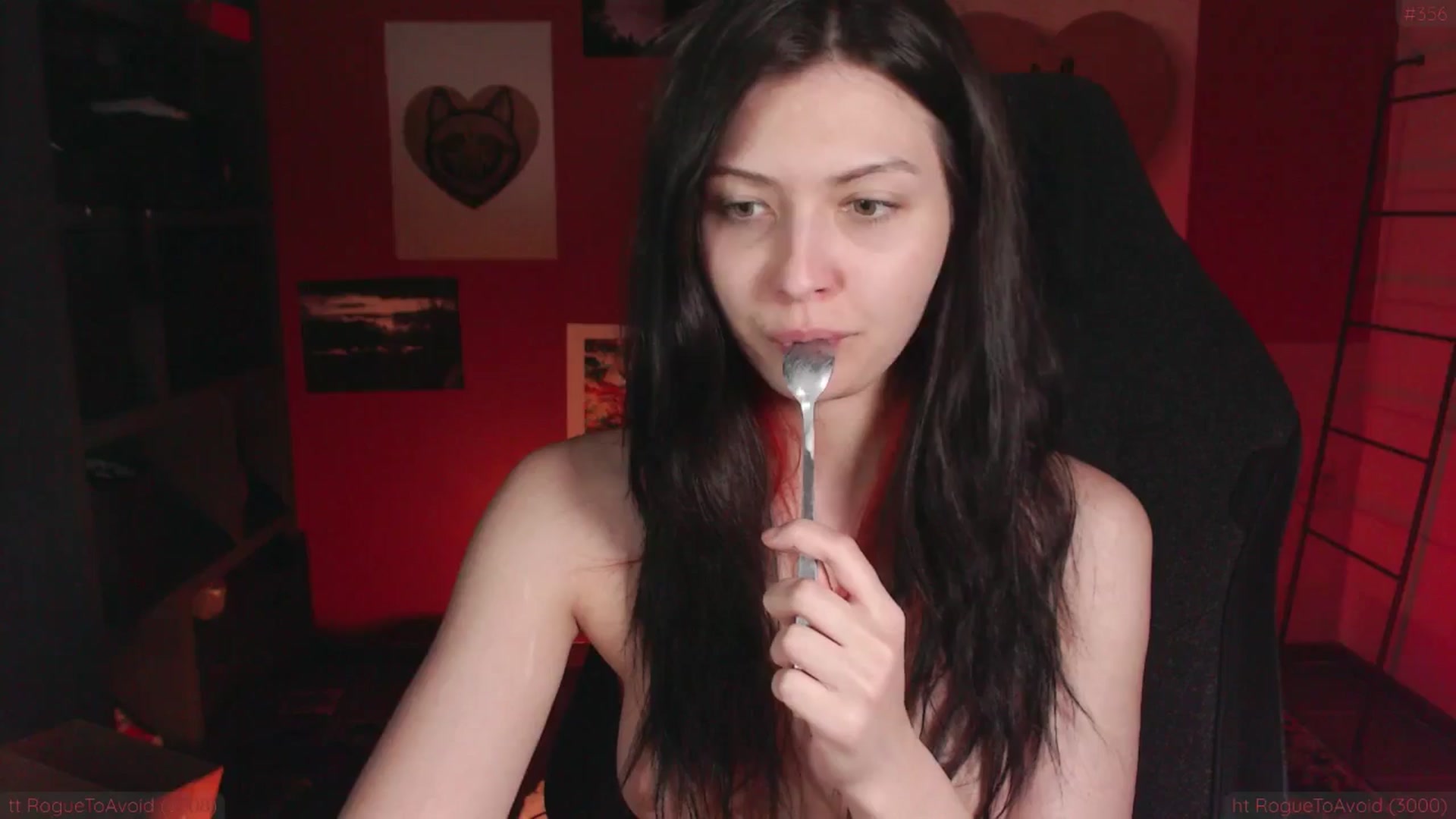 Gallery image thumbnail from theroom's myfreecams stream on, 11/19/2024, 06:30 image 17 of 20