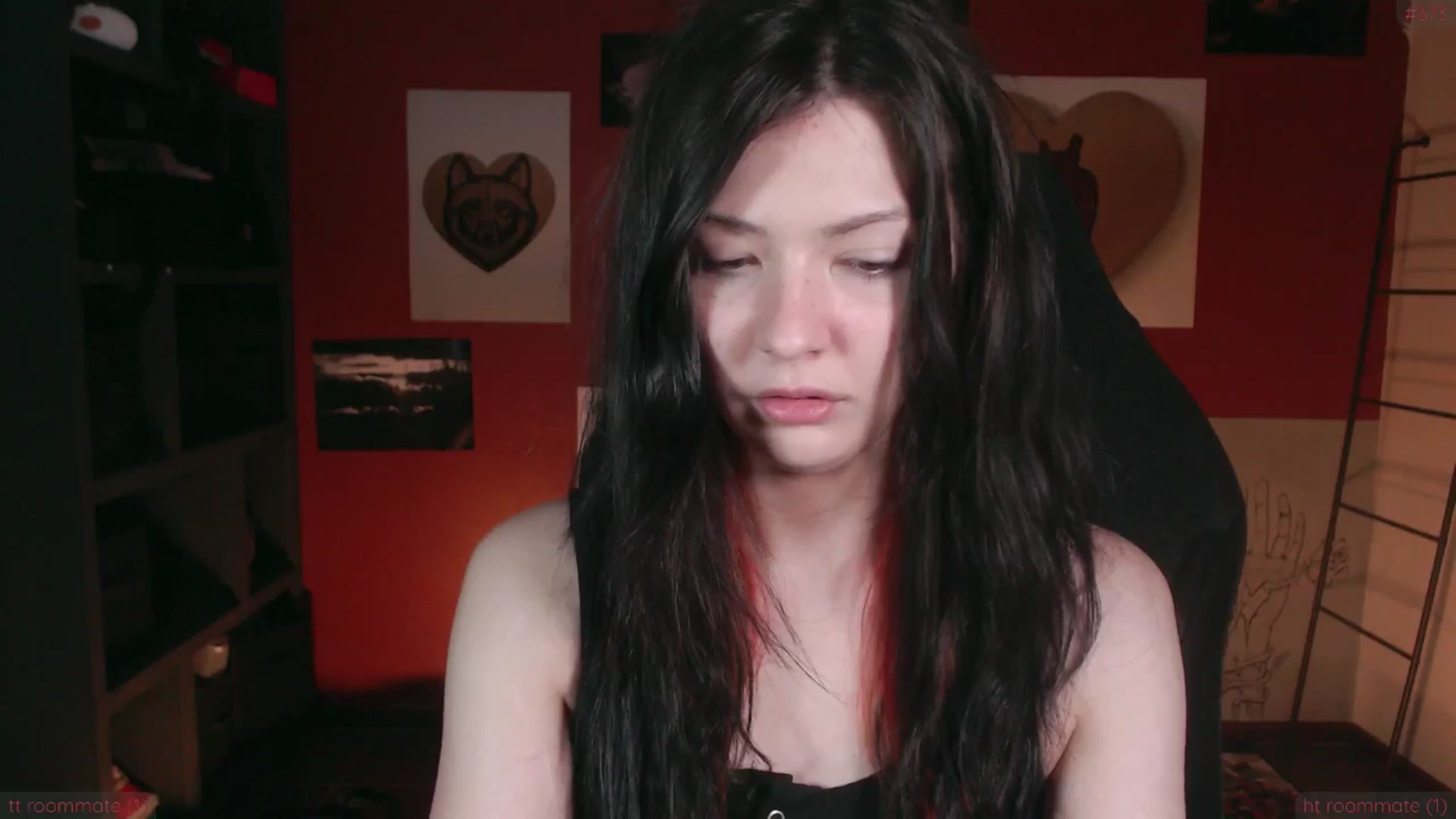 Gallery image thumbnail from theroom's myfreecams stream on, 11/20/2024, 24:53 image 2 of 20
