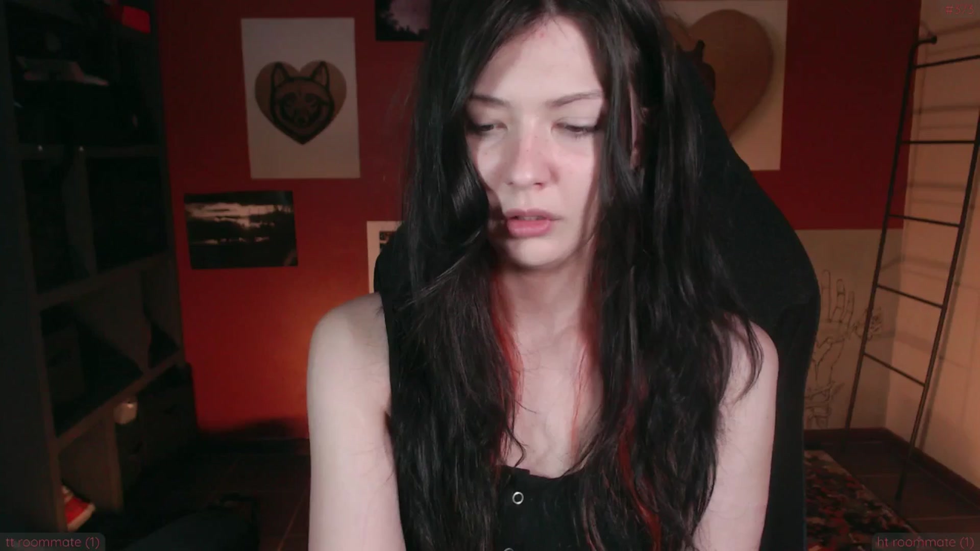 Gallery image thumbnail from theroom's myfreecams stream on, 11/20/2024, 24:53 image 3 of 20