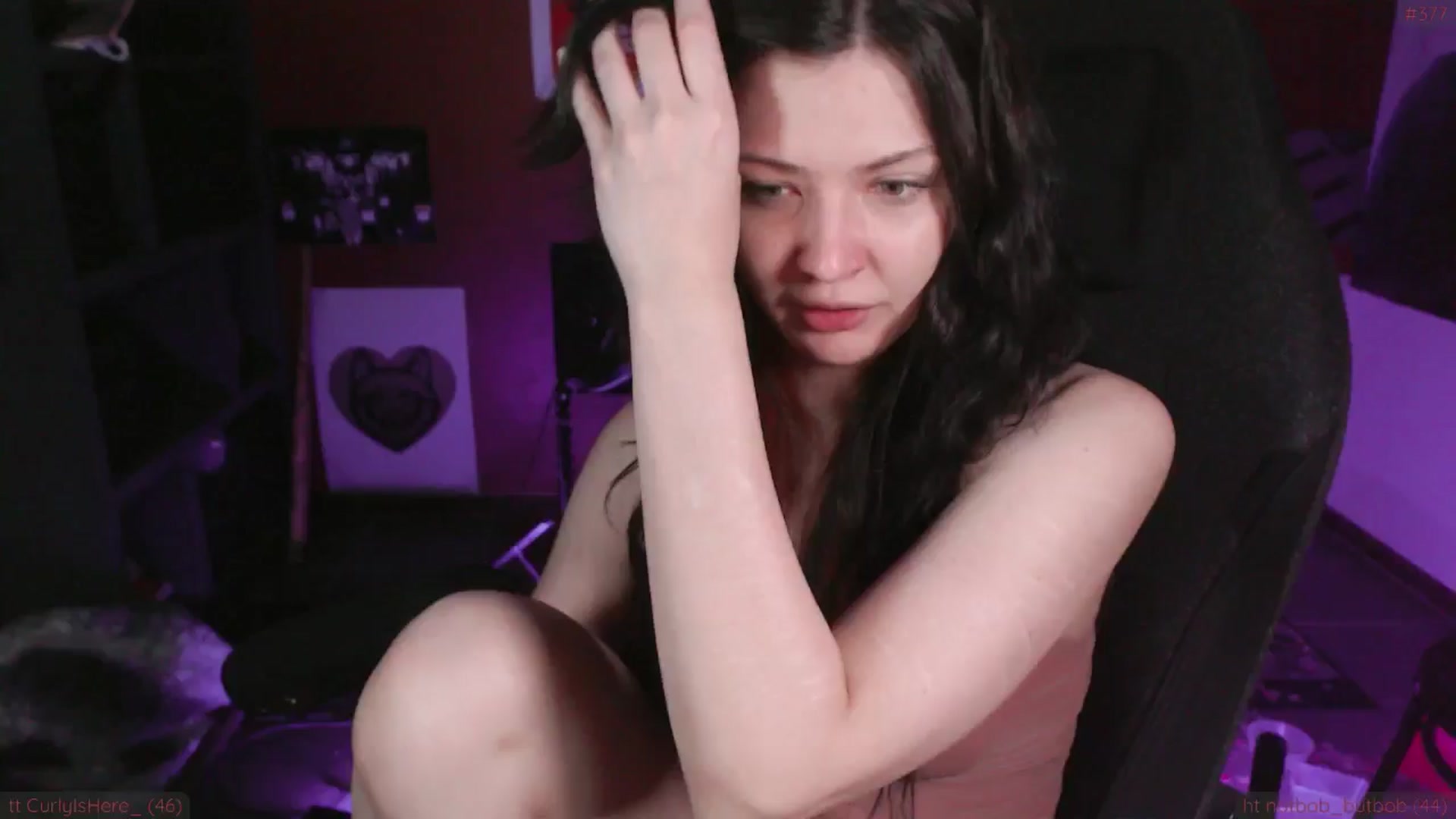 Gallery image thumbnail from theroom's myfreecams stream on, 11/24/2024, 02:33 image 20 of 20