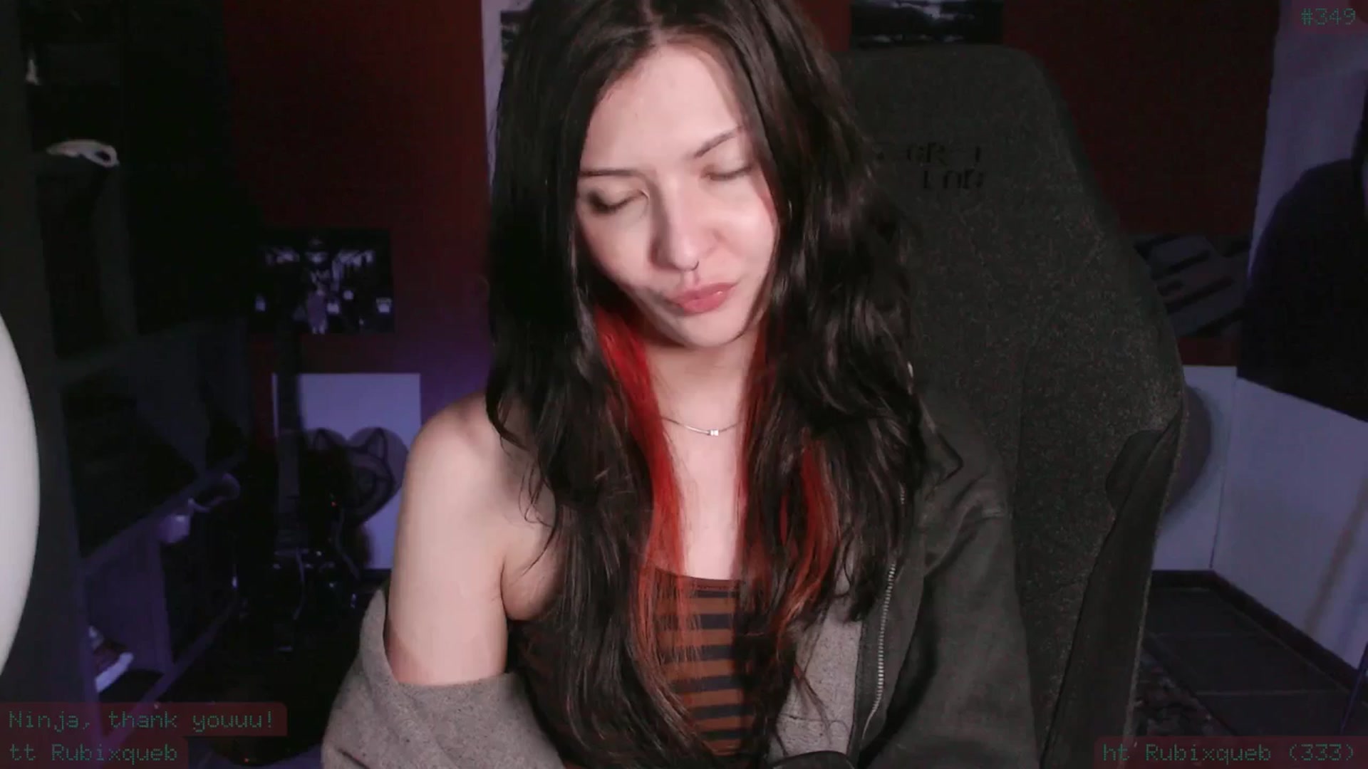 Gallery image thumbnail from theroom's myfreecams stream on, 11/27/2024, 06:12 image 16 of 20