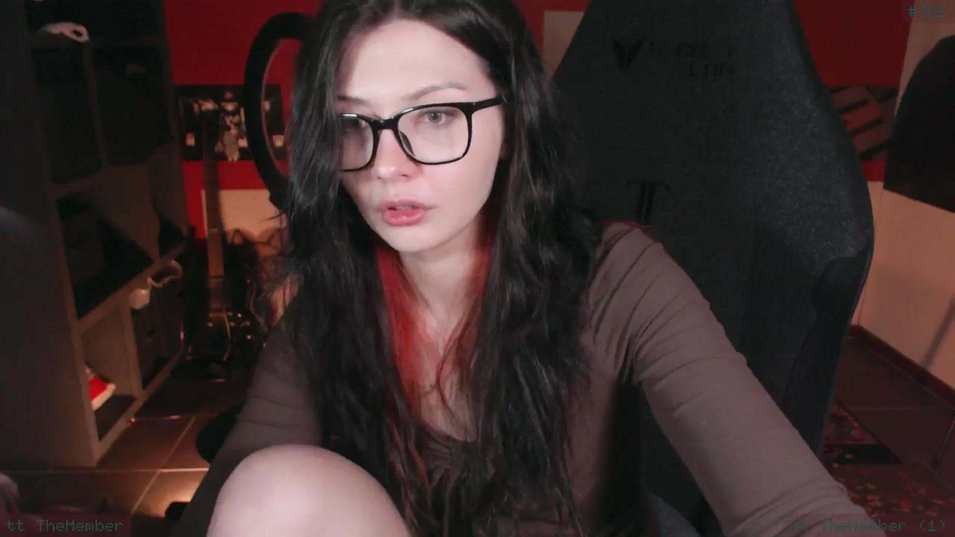 Gallery image thumbnail from theroom's myfreecams stream on, 11/28/2024, 24:02 image 6 of 20