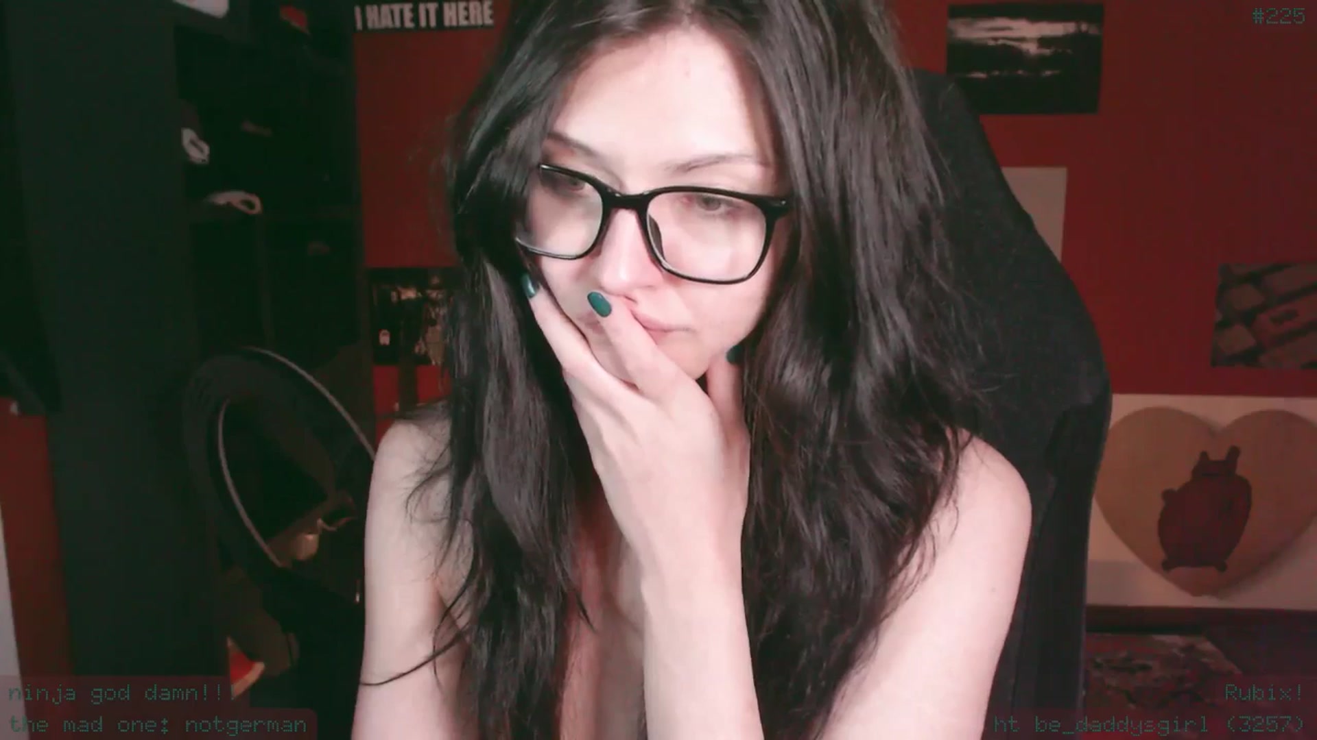 Gallery image thumbnail from theroom's myfreecams stream on, 11/28/2024, 06:37 image 20 of 20