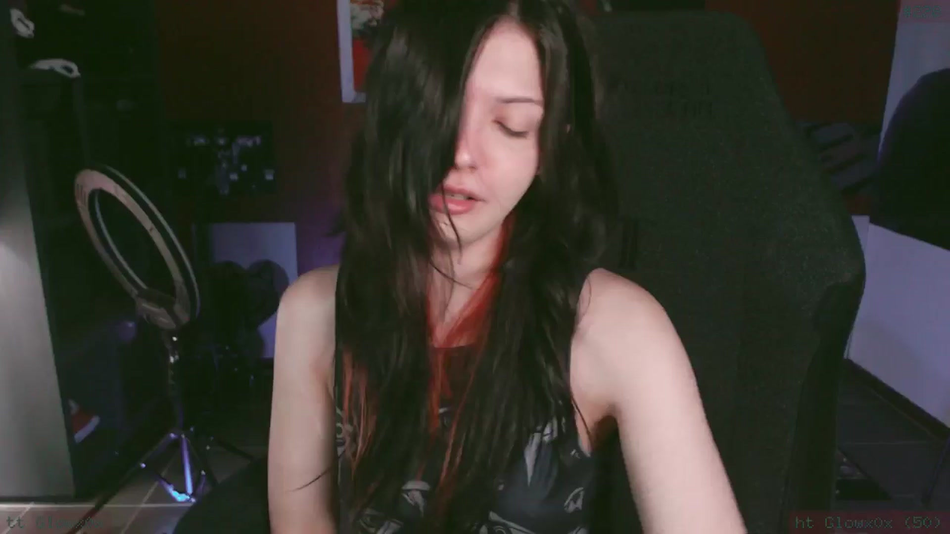Gallery image thumbnail from theroom's myfreecams stream on, 11/29/2024, 24:02 image 1 of 20
