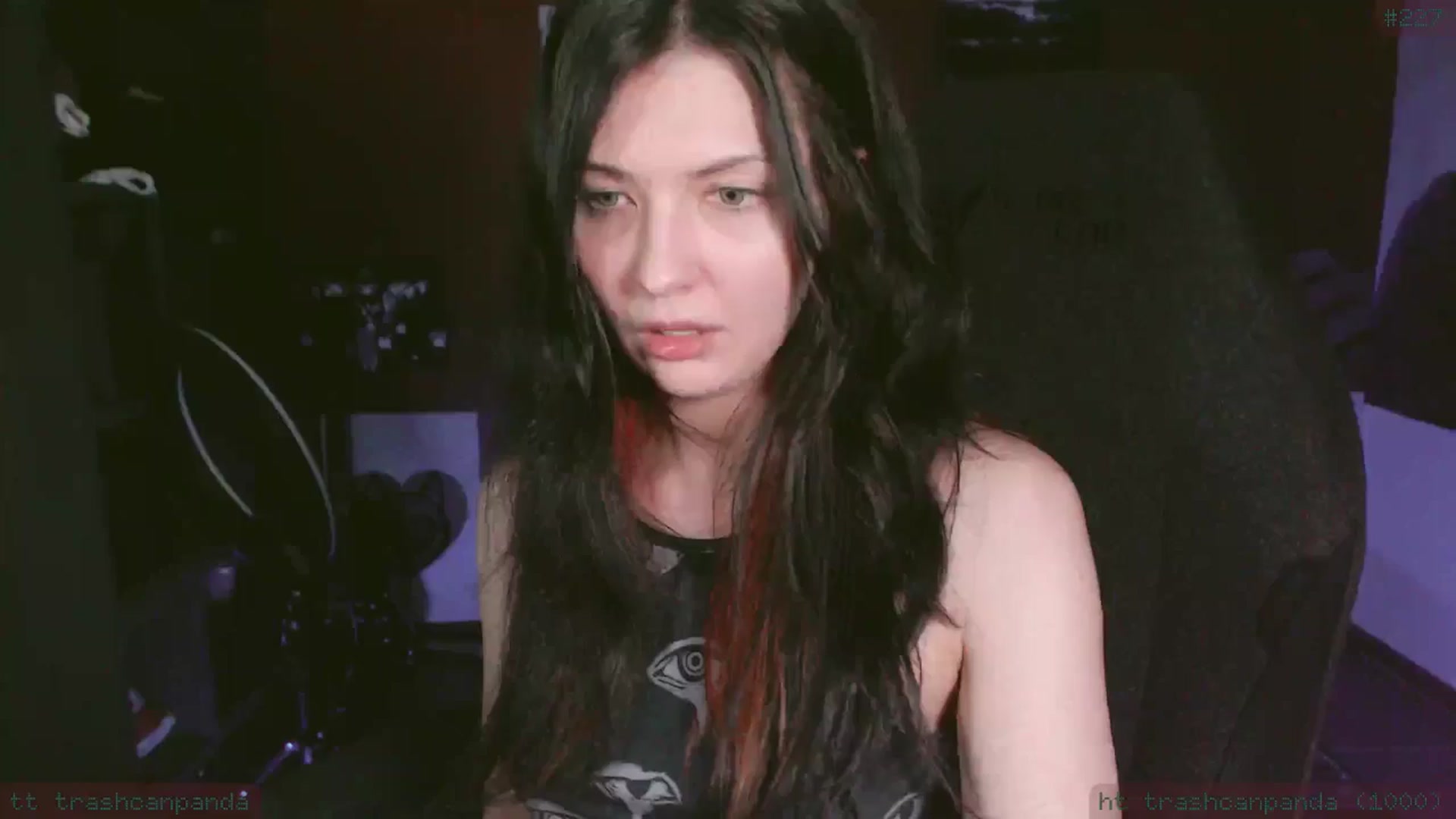 Gallery image thumbnail from theroom's myfreecams stream on, 11/29/2024, 06:02 image 15 of 20