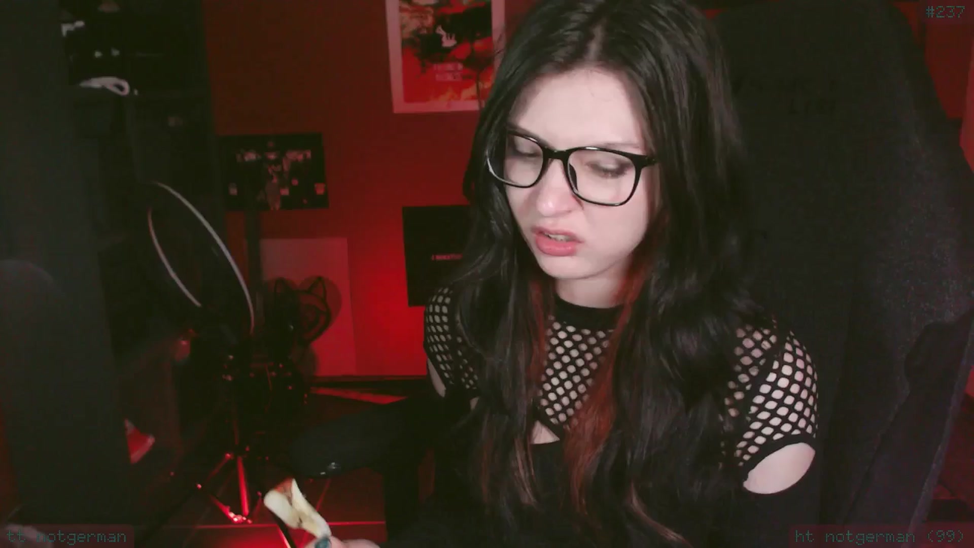 Gallery image thumbnail from theroom's myfreecams stream on, 11/30/2024, 05:06 image 3 of 20