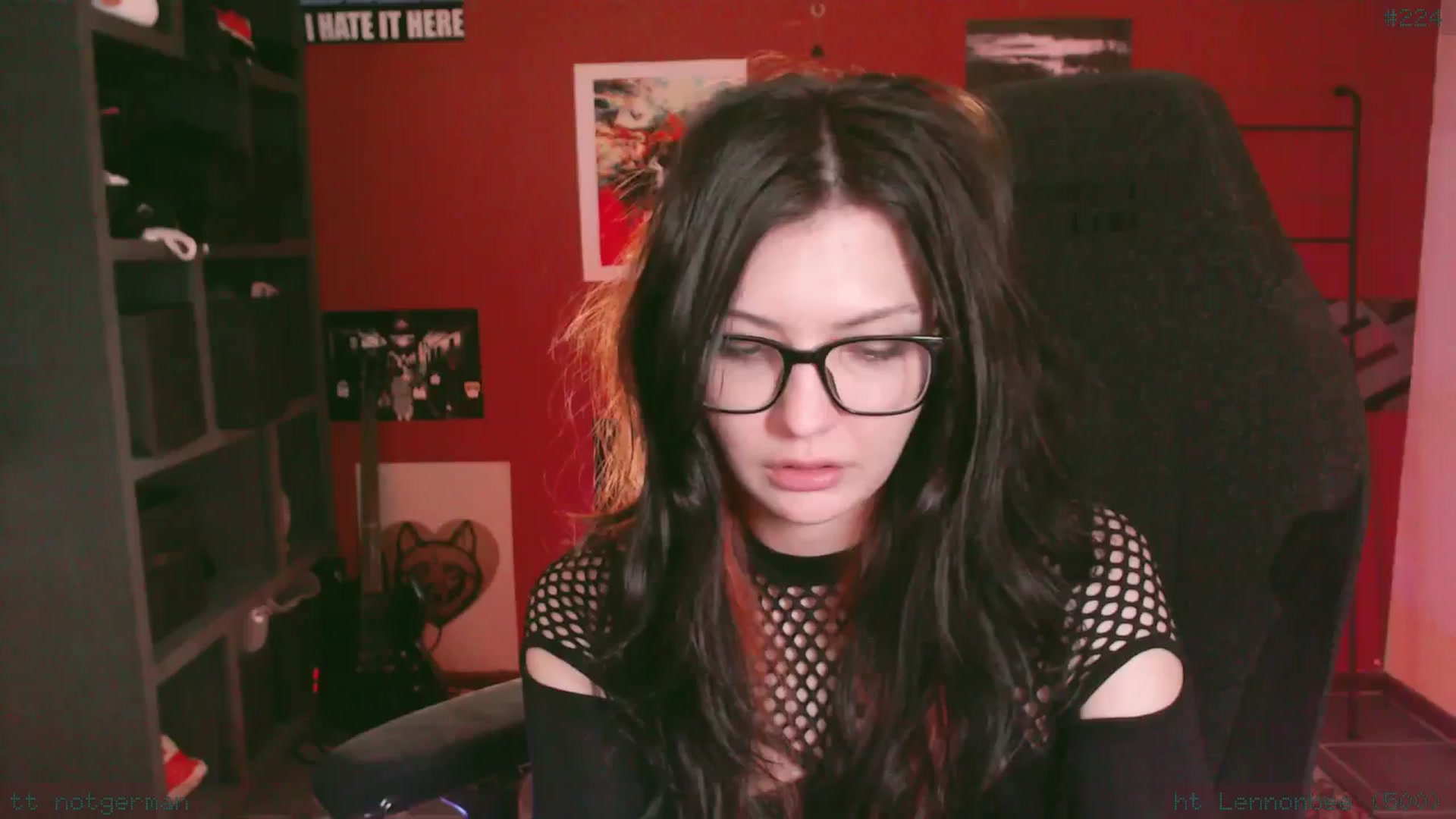 Gallery image thumbnail from theroom's myfreecams stream on, 11/30/2024, 05:06 image 13 of 20