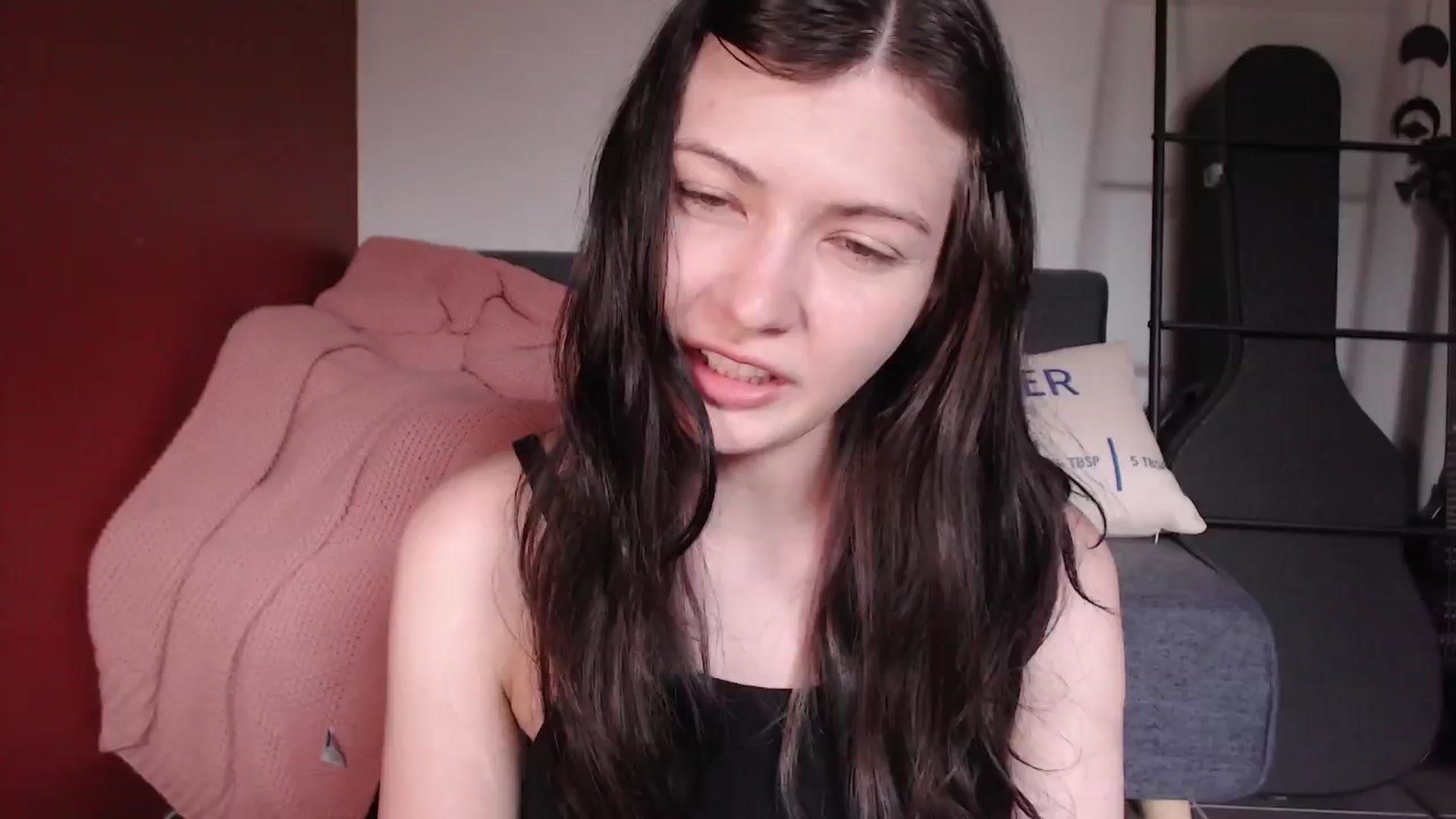 Gallery image thumbnail from theroom's myfreecams stream on, 02/14/2025, 04:33 image 1 of 20