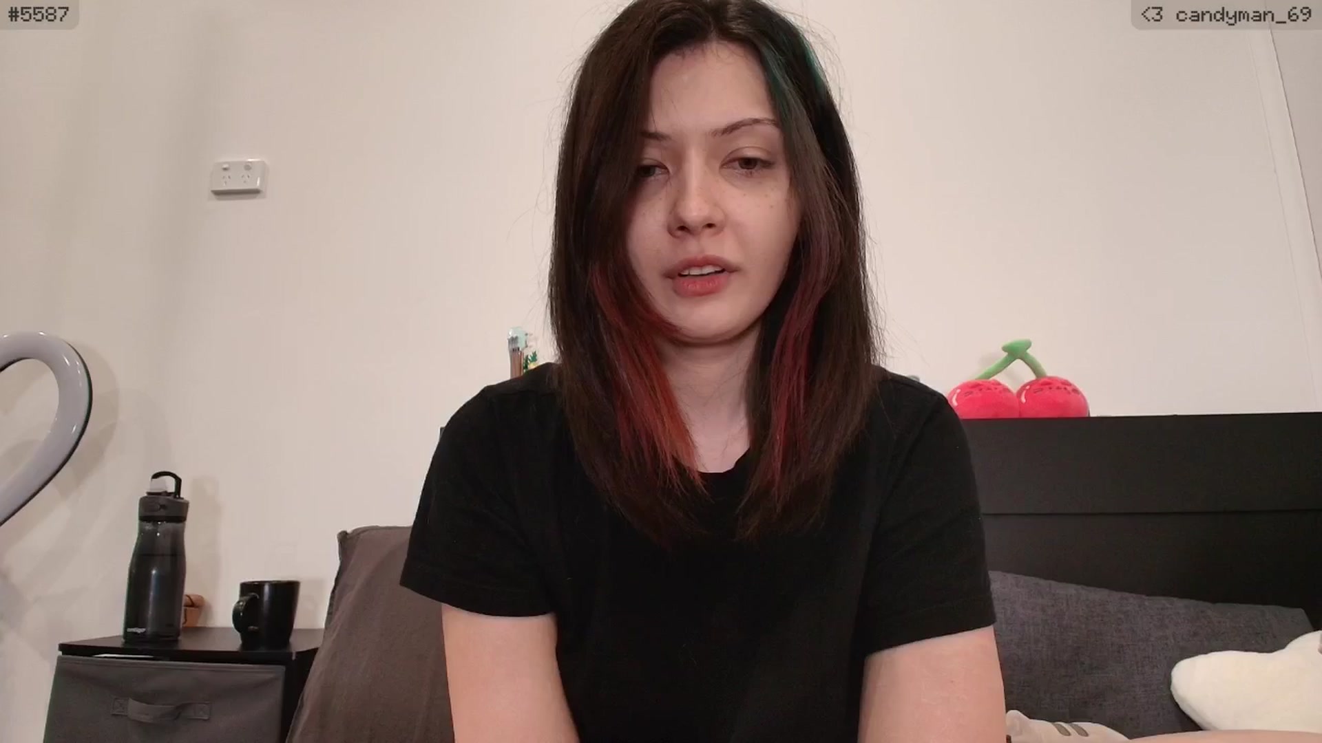 Gallery image thumbnail from theroom's myfreecams stream on, 03/03/2026, 03:42 image 1 of 20