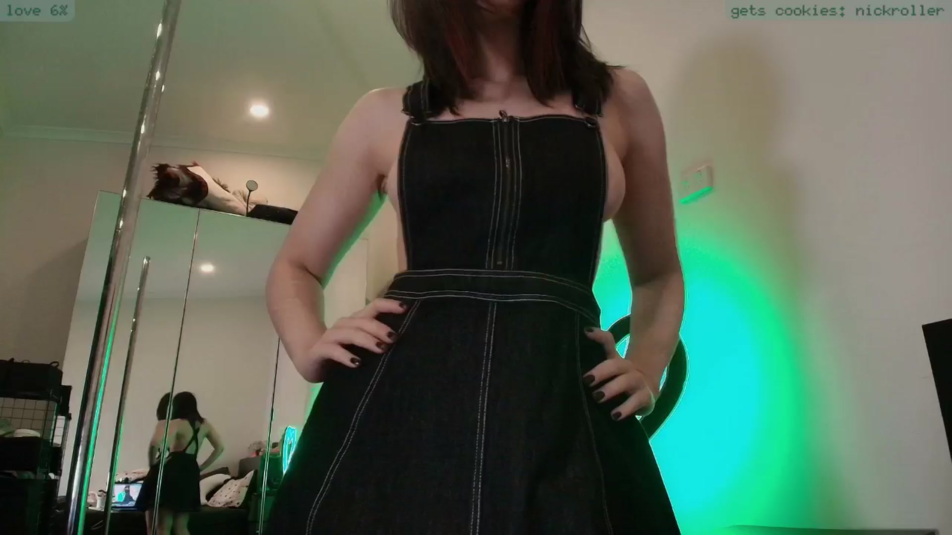 Gallery image thumbnail from theroom's myfreecams stream on, 03/06/2026, 23:48 image 7 of 20