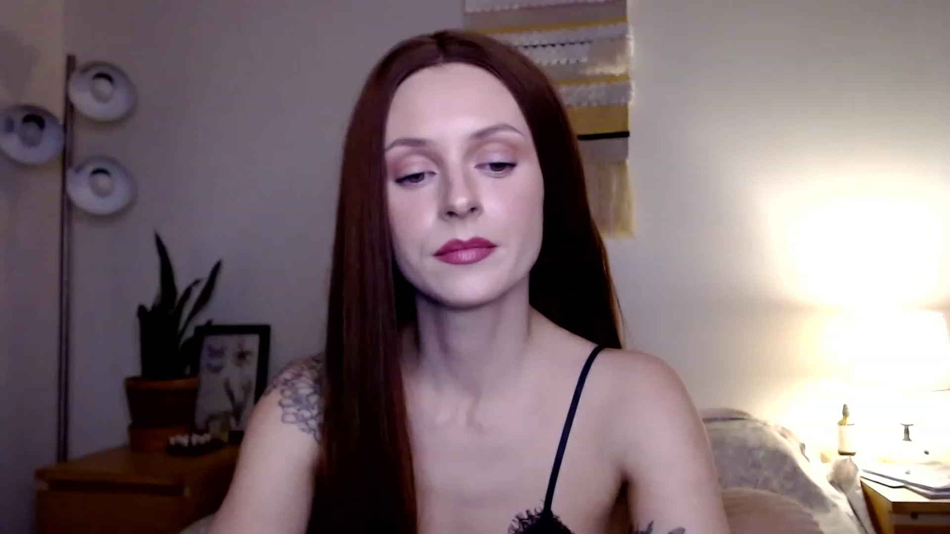 Gallery image thumbnail from therosethorne's myfreecams stream on, 01/20/2023, 03:44 image 13 of 20