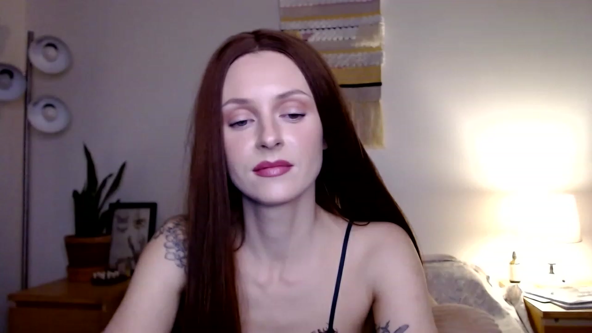 Gallery image thumbnail from therosethorne's myfreecams stream on, 01/20/2023, 03:44 image 16 of 20