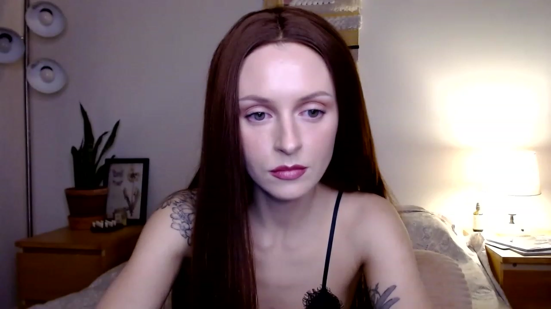 Gallery image thumbnail from therosethorne's myfreecams stream on, 01/20/2023, 03:44 image 8 of 20
