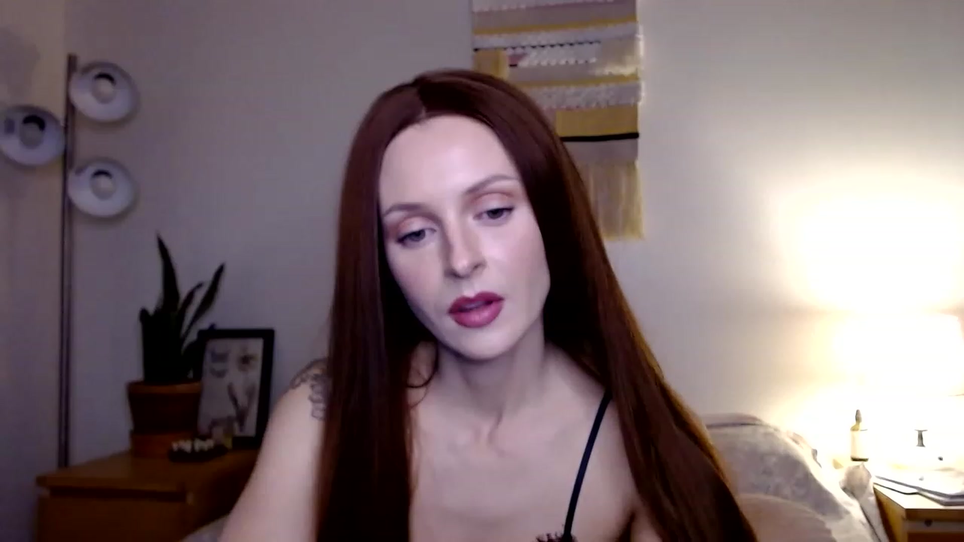 Gallery image thumbnail from therosethorne's myfreecams stream on, 01/20/2023, 03:44 image 15 of 20