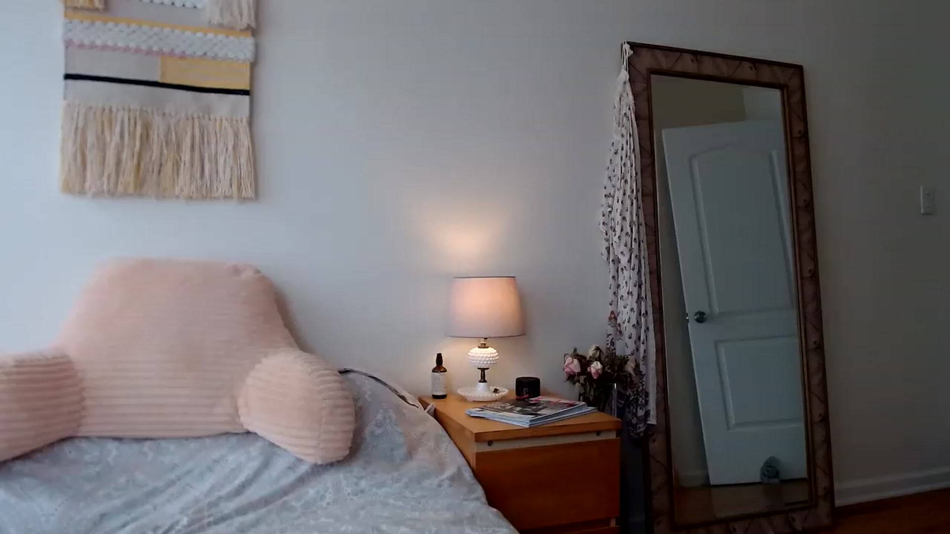 Gallery image thumbnail from therosethorne's myfreecams stream on, 01/26/2023, 20:11 image 11 of 20