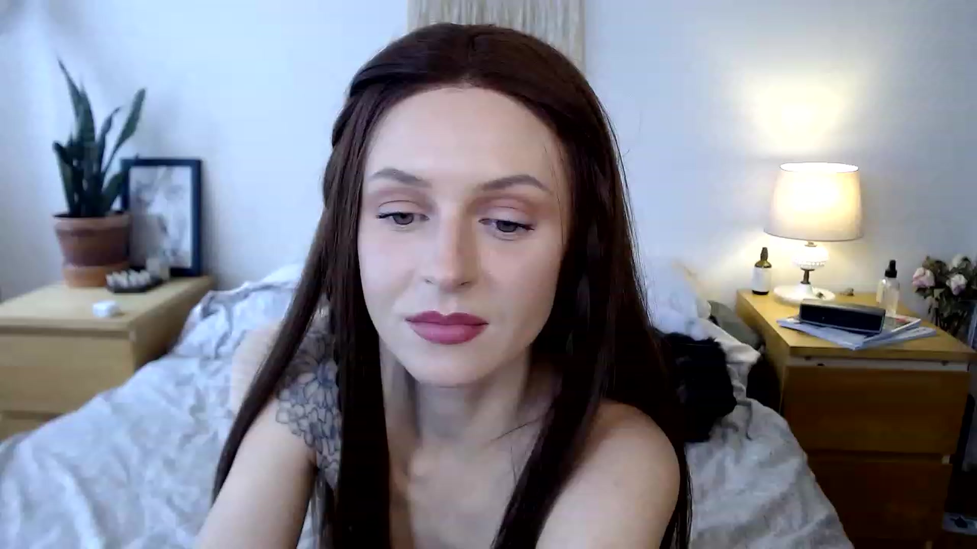 Gallery image thumbnail from therosethorne's myfreecams stream on, 02/07/2023, 17:50 image 17 of 20