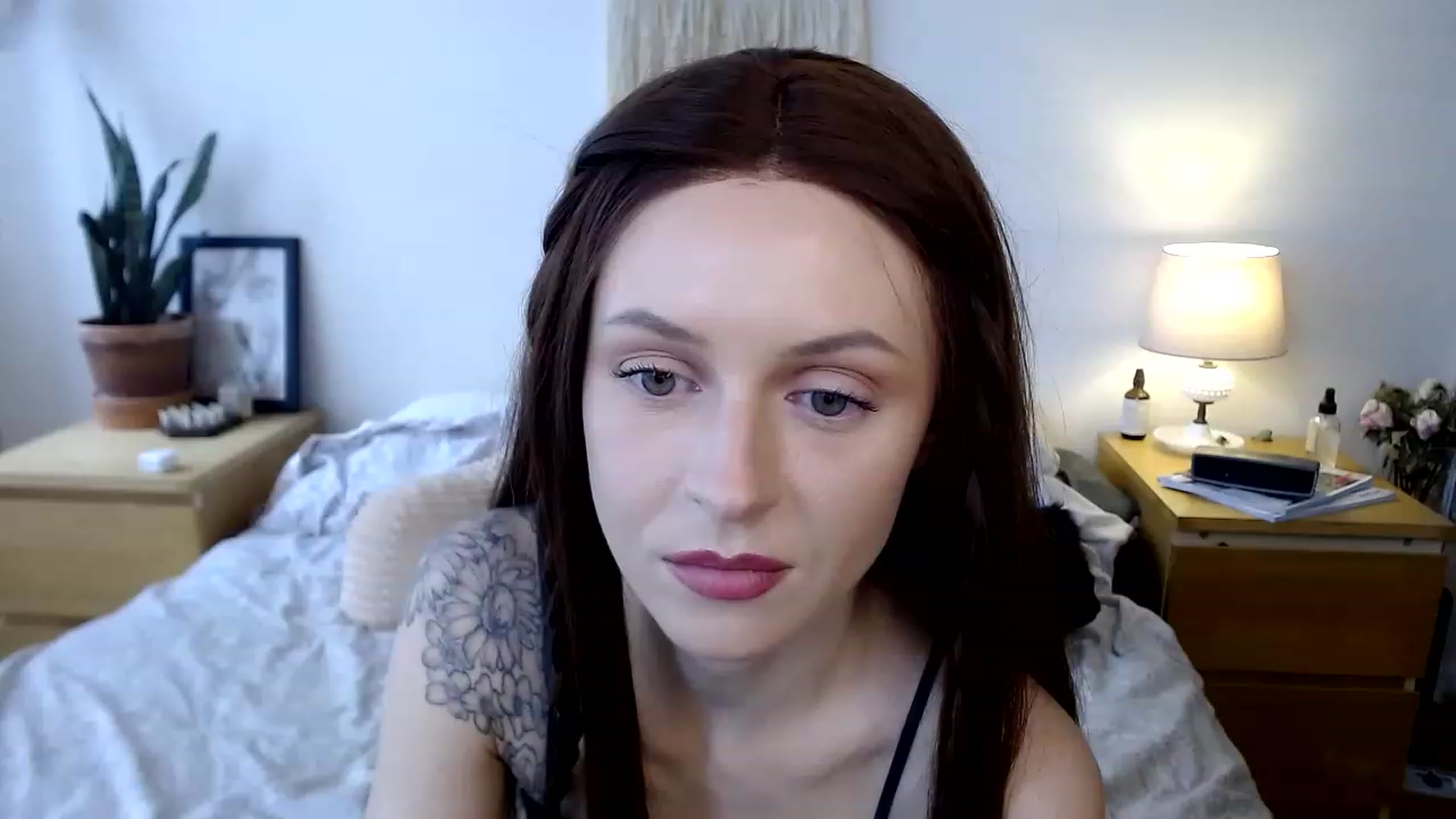 Gallery image thumbnail from therosethorne's myfreecams stream on, 02/07/2023, 17:50 image 19 of 20