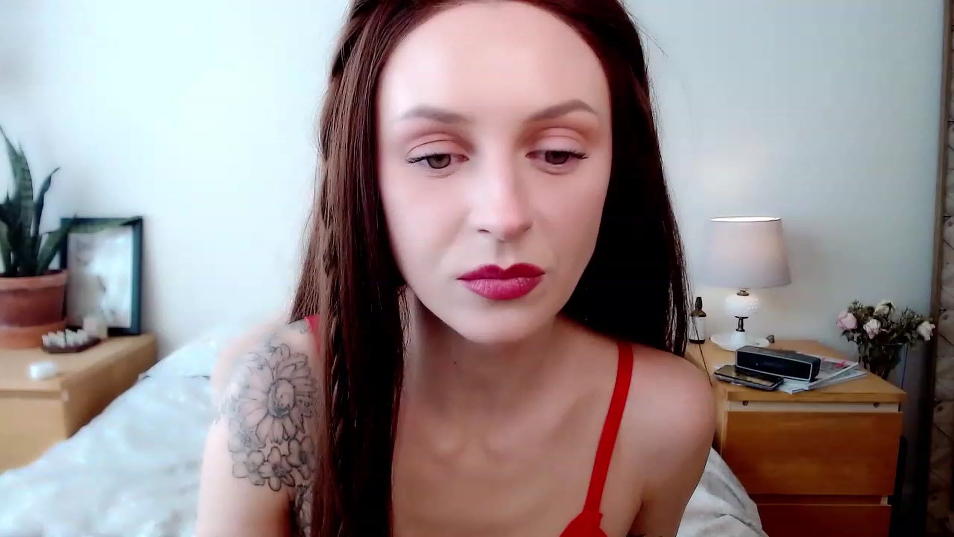 Gallery image thumbnail from therosethorne's myfreecams stream on, 02/17/2023, 20:56 image 4 of 20