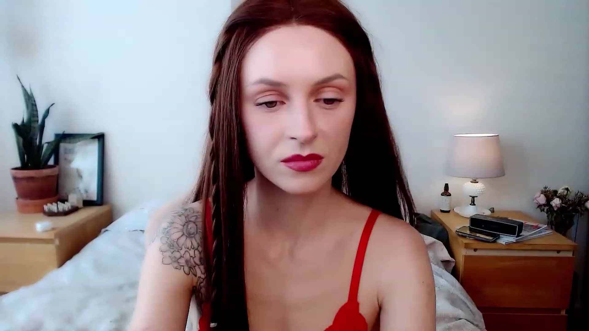 Gallery image thumbnail from therosethorne's myfreecams stream on, 02/17/2023, 20:56 image 9 of 20