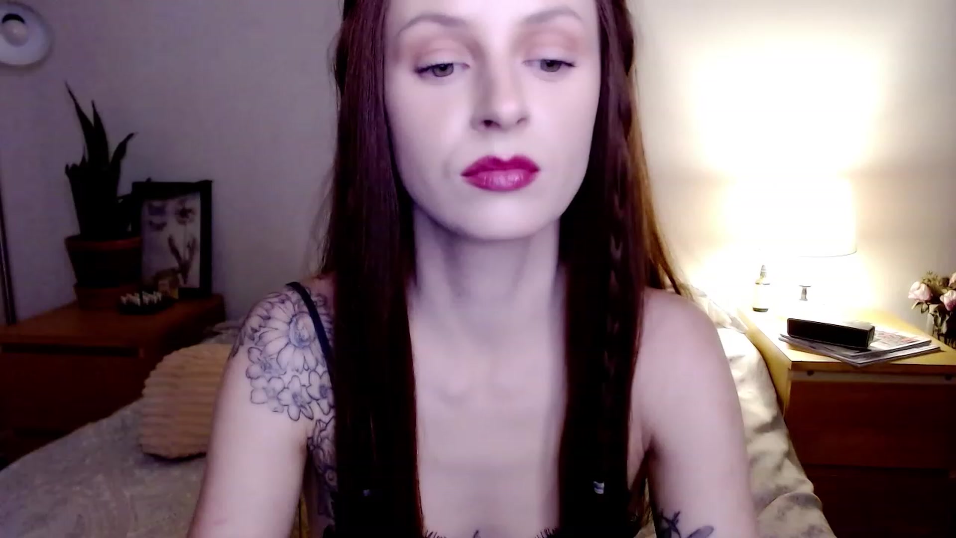 Gallery image thumbnail from therosethorne's myfreecams stream on, 02/20/2023, 24:30 image 1 of 20