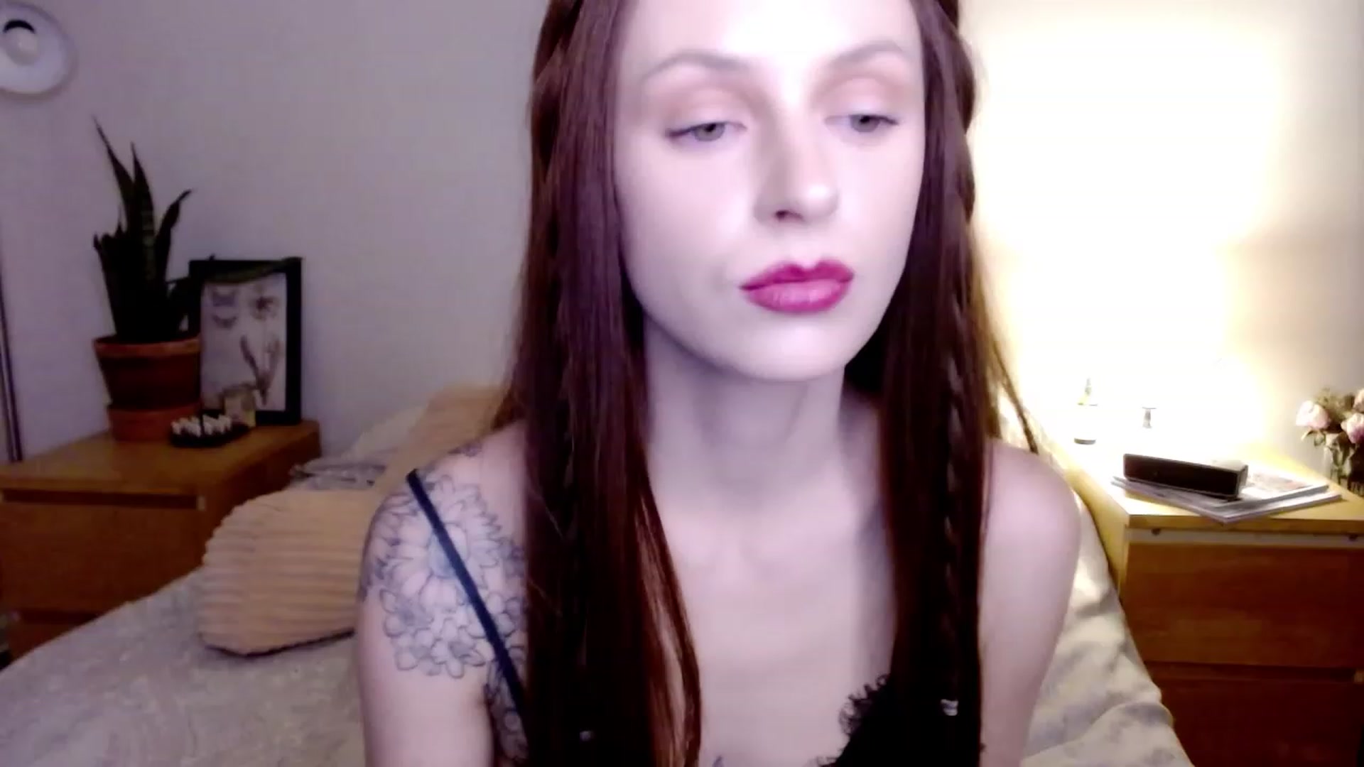 Gallery image thumbnail from therosethorne's myfreecams stream on, 02/20/2023, 24:30 image 4 of 20