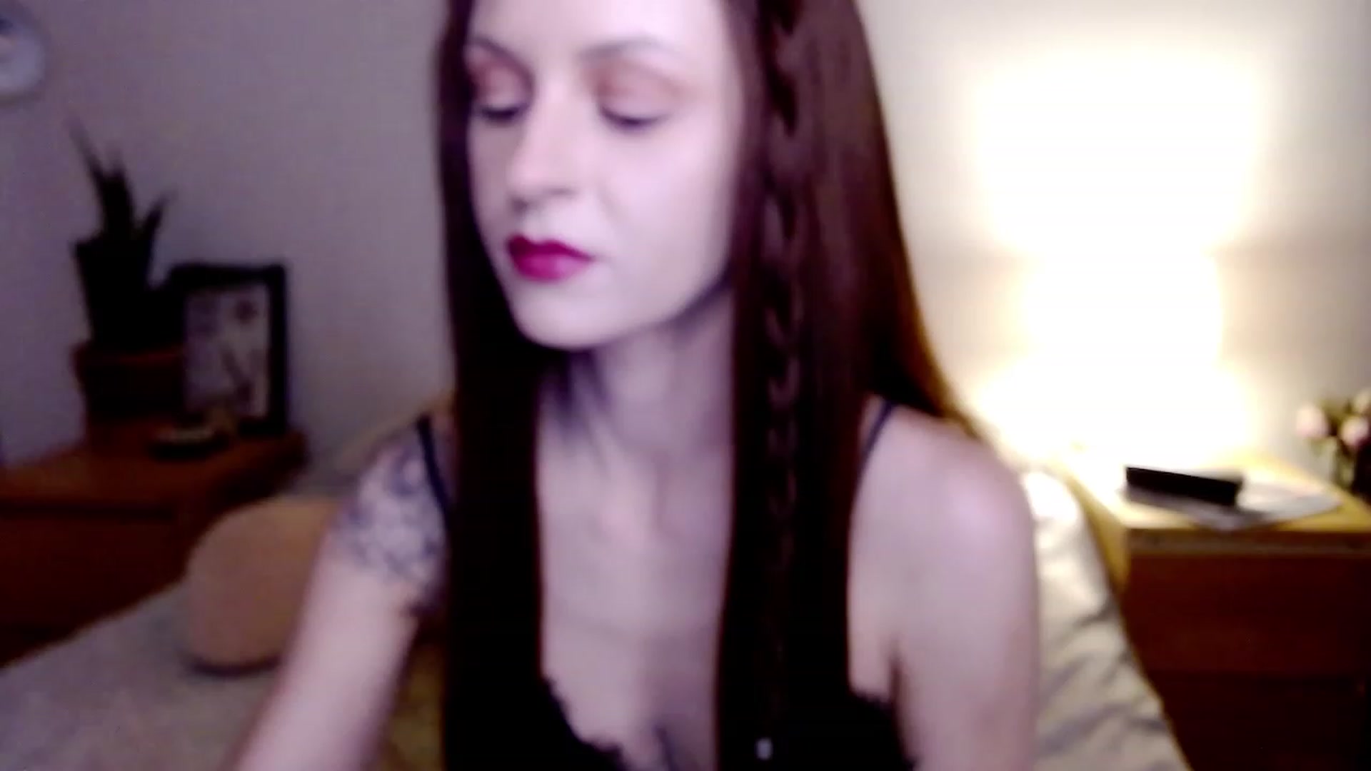 Gallery image thumbnail from therosethorne's myfreecams stream on, 02/20/2023, 24:30 image 12 of 20