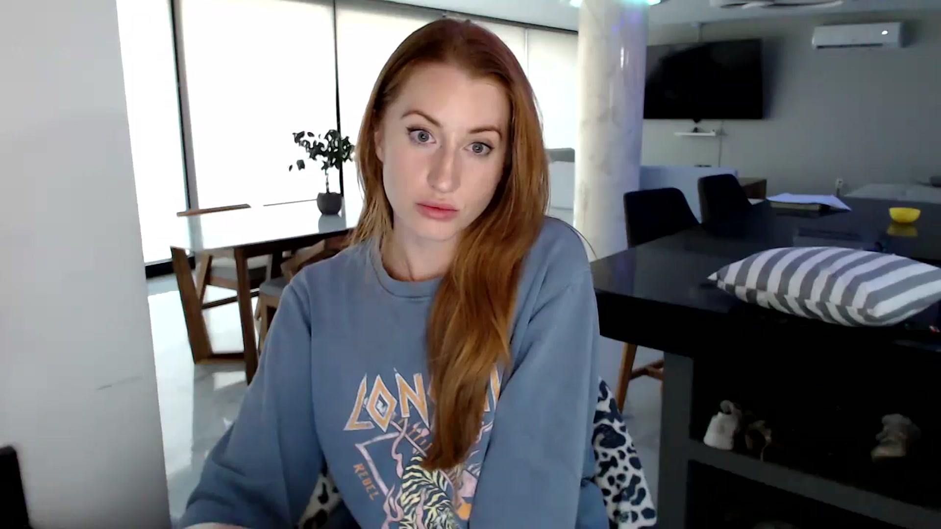 Gallery image thumbnail from thetigerqueen's myfreecams stream on, 06/08/2024, 11:39 image 7 of 20