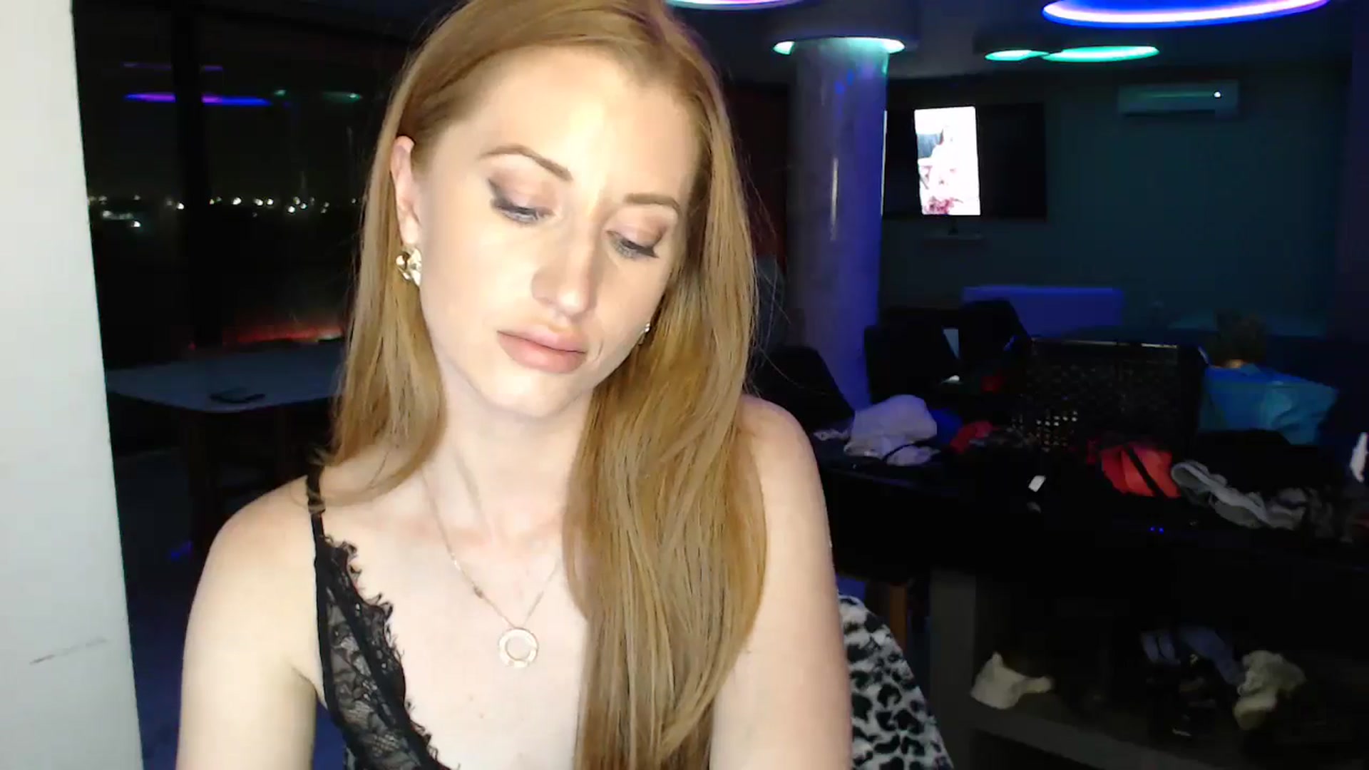 Gallery image thumbnail from thetigerqueen's myfreecams stream on, 06/14/2024, 08:20 image 2 of 20