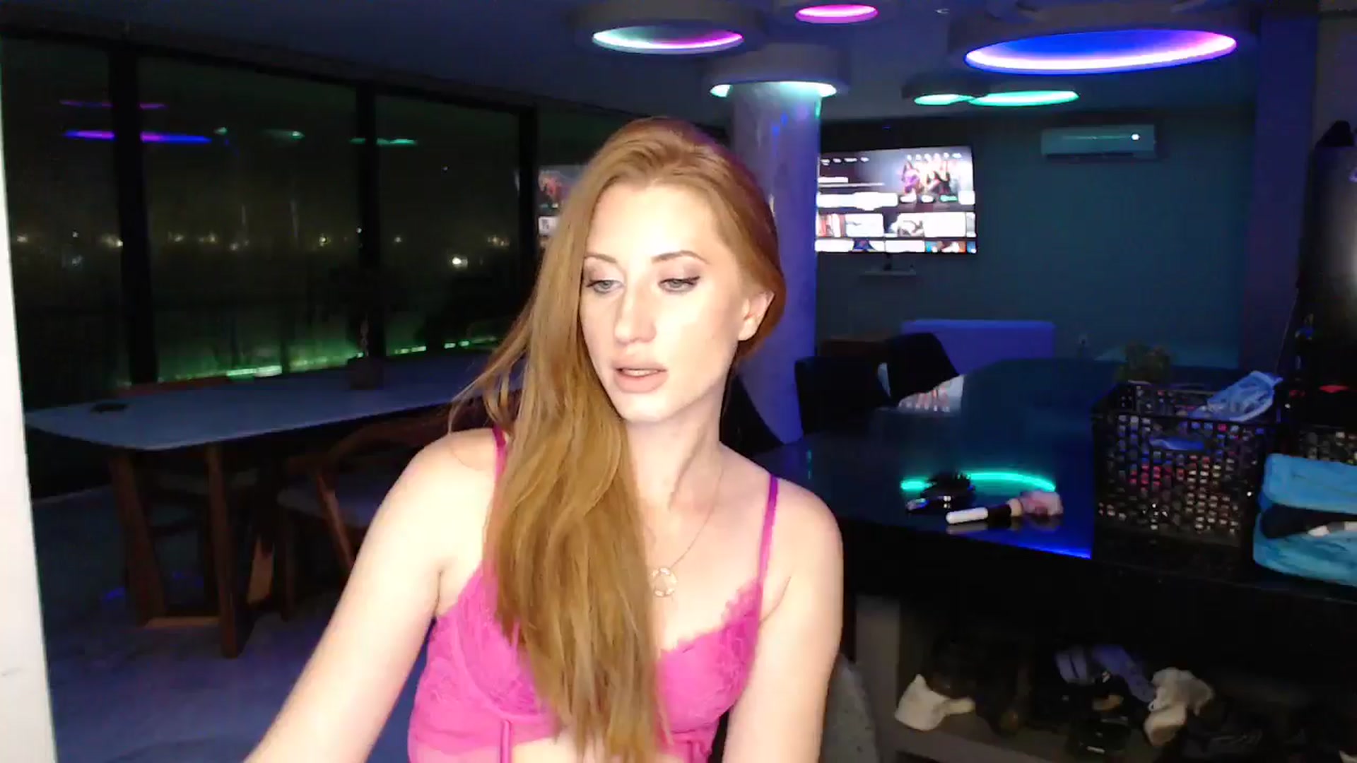 Gallery image thumbnail from thetigerqueen's myfreecams stream on, 06/15/2024, 08:12 image 17 of 20