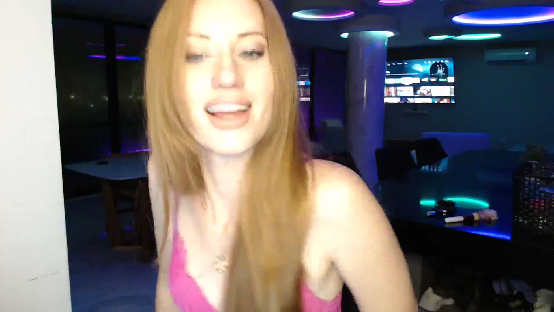 Gallery image thumbnail from thetigerqueen's myfreecams stream on, 06/15/2024, 08:12 image 5 of 20