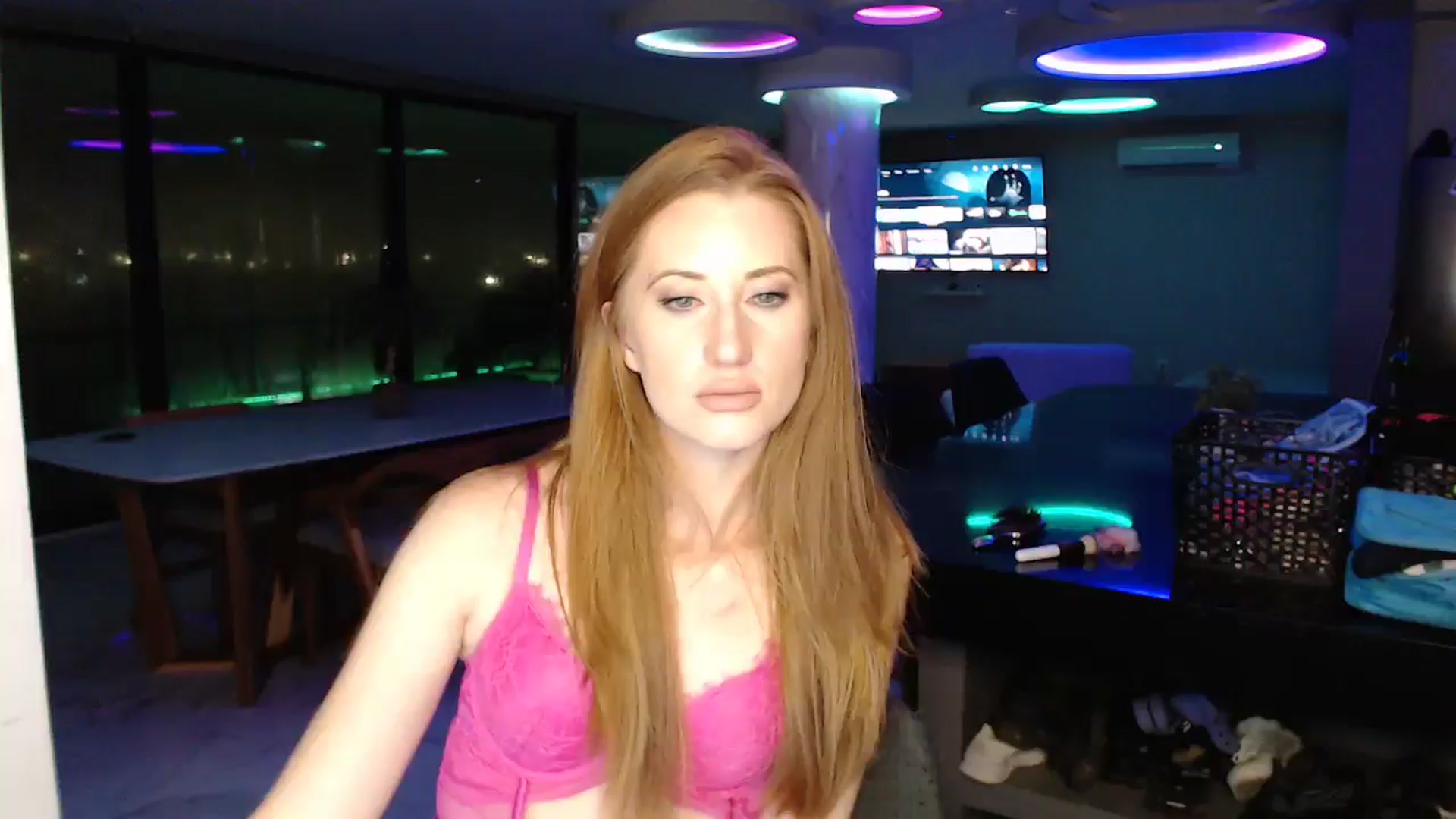 Gallery image thumbnail from thetigerqueen's myfreecams stream on, 06/15/2024, 08:26 image 1 of 20