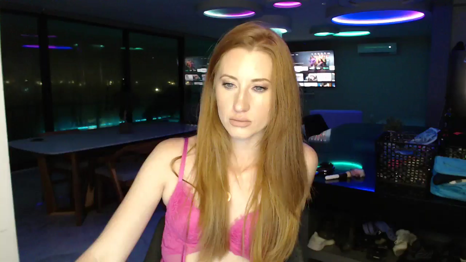 Gallery image thumbnail from thetigerqueen's myfreecams stream on, 06/15/2024, 08:26 image 11 of 20