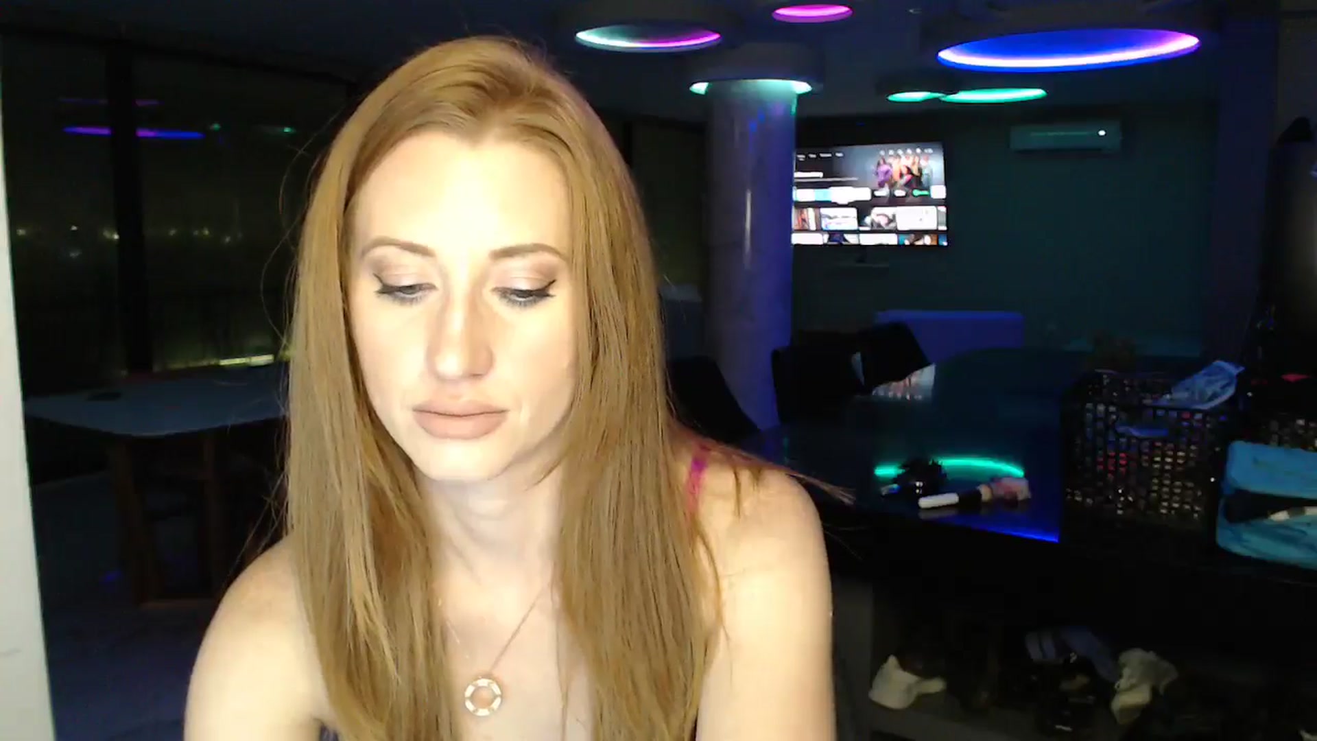 Gallery image thumbnail from thetigerqueen's myfreecams stream on, 06/15/2024, 08:26 image 9 of 20