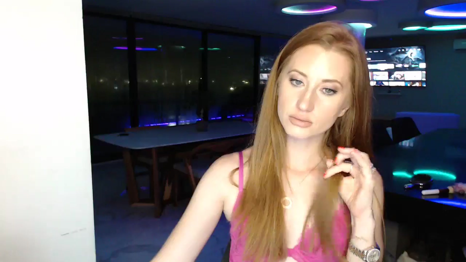 Gallery image thumbnail from thetigerqueen's myfreecams stream on, 06/15/2024, 08:26 image 18 of 20
