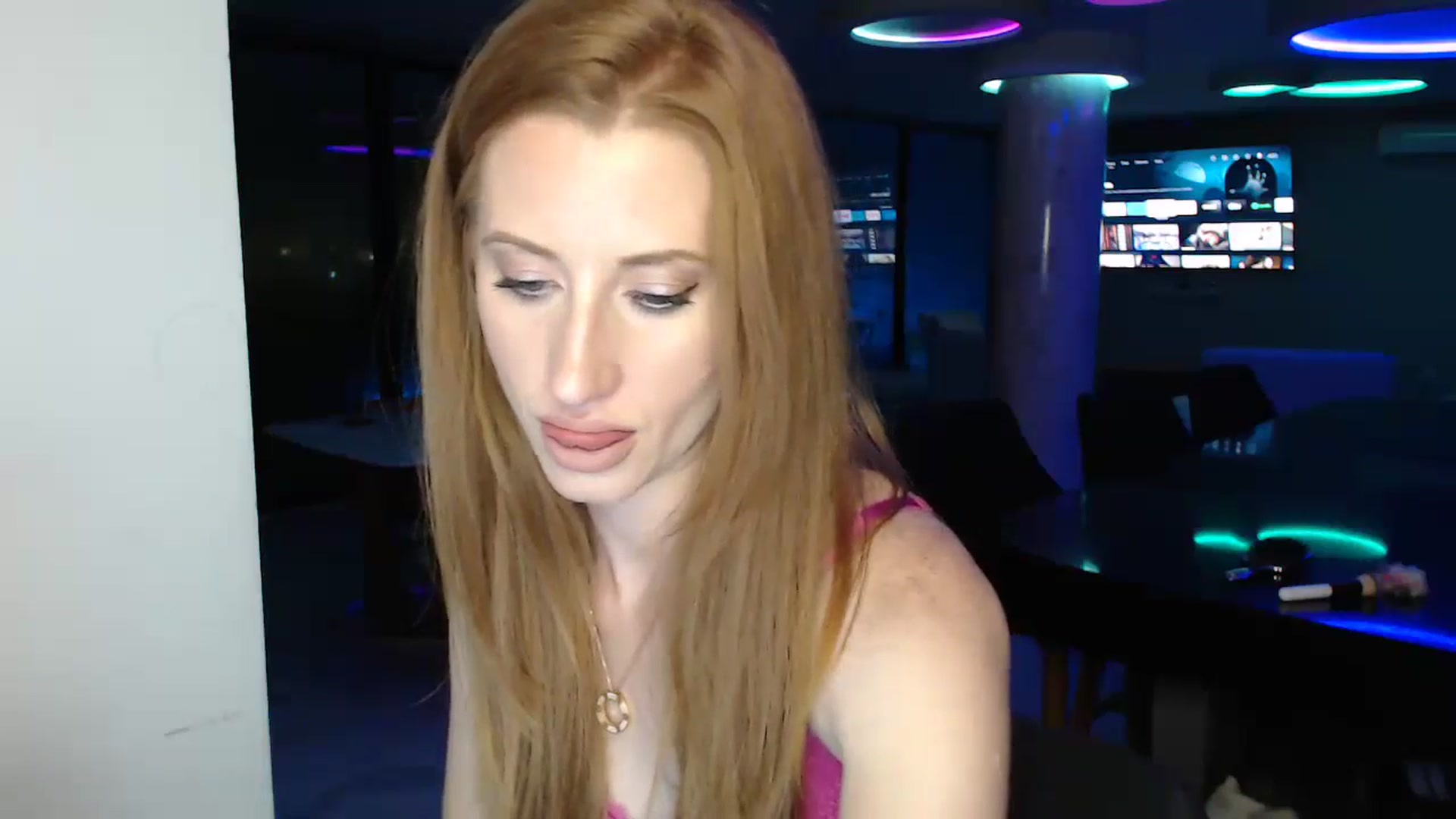 Gallery image thumbnail from thetigerqueen's myfreecams stream on, 06/15/2024, 08:26 image 16 of 20