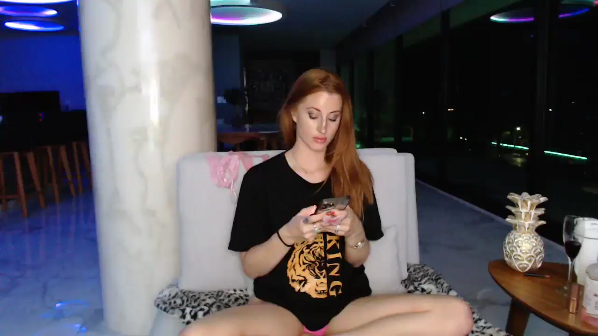 Gallery image thumbnail from thetigerqueen's myfreecams stream on, 06/16/2024, 08:55 image 2 of 20