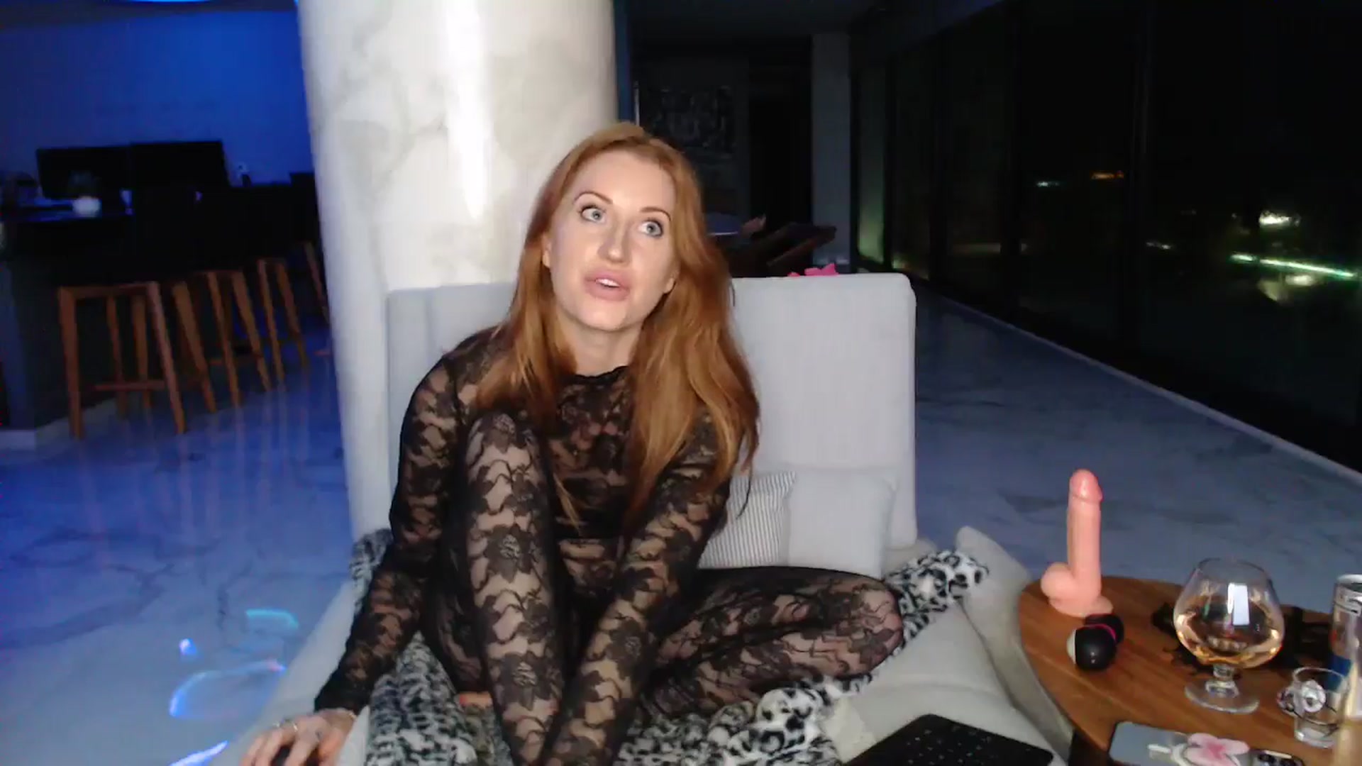 Gallery image thumbnail from thetigerqueen's myfreecams stream on, 06/22/2024, 08:42 image 9 of 20