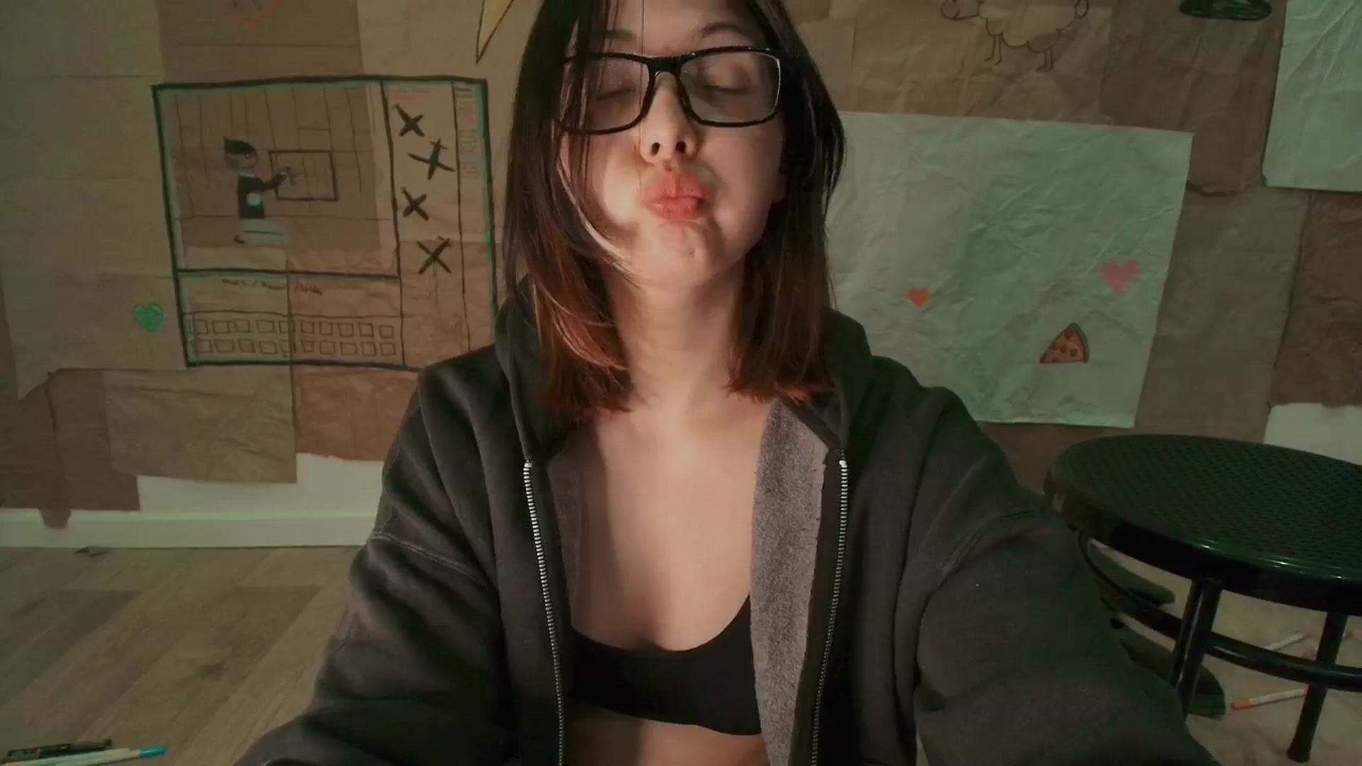 Gallery image thumbnail from thewall's myfreecams stream on, 08/20/2025, 06:14 image 3 of 20