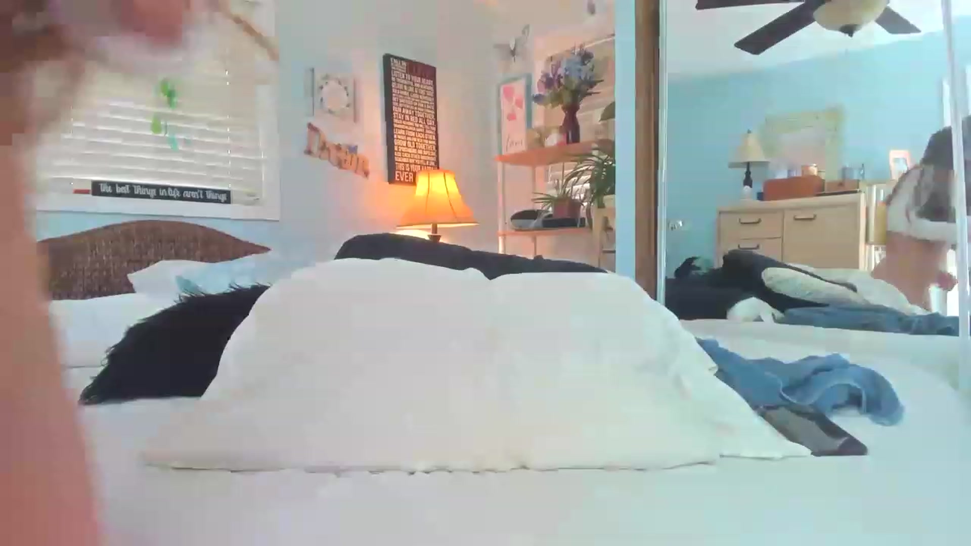 Gallery image thumbnail from thewolfof_MFC's myfreecams stream on, 01/07/2023, 16:58 image 19 of 20