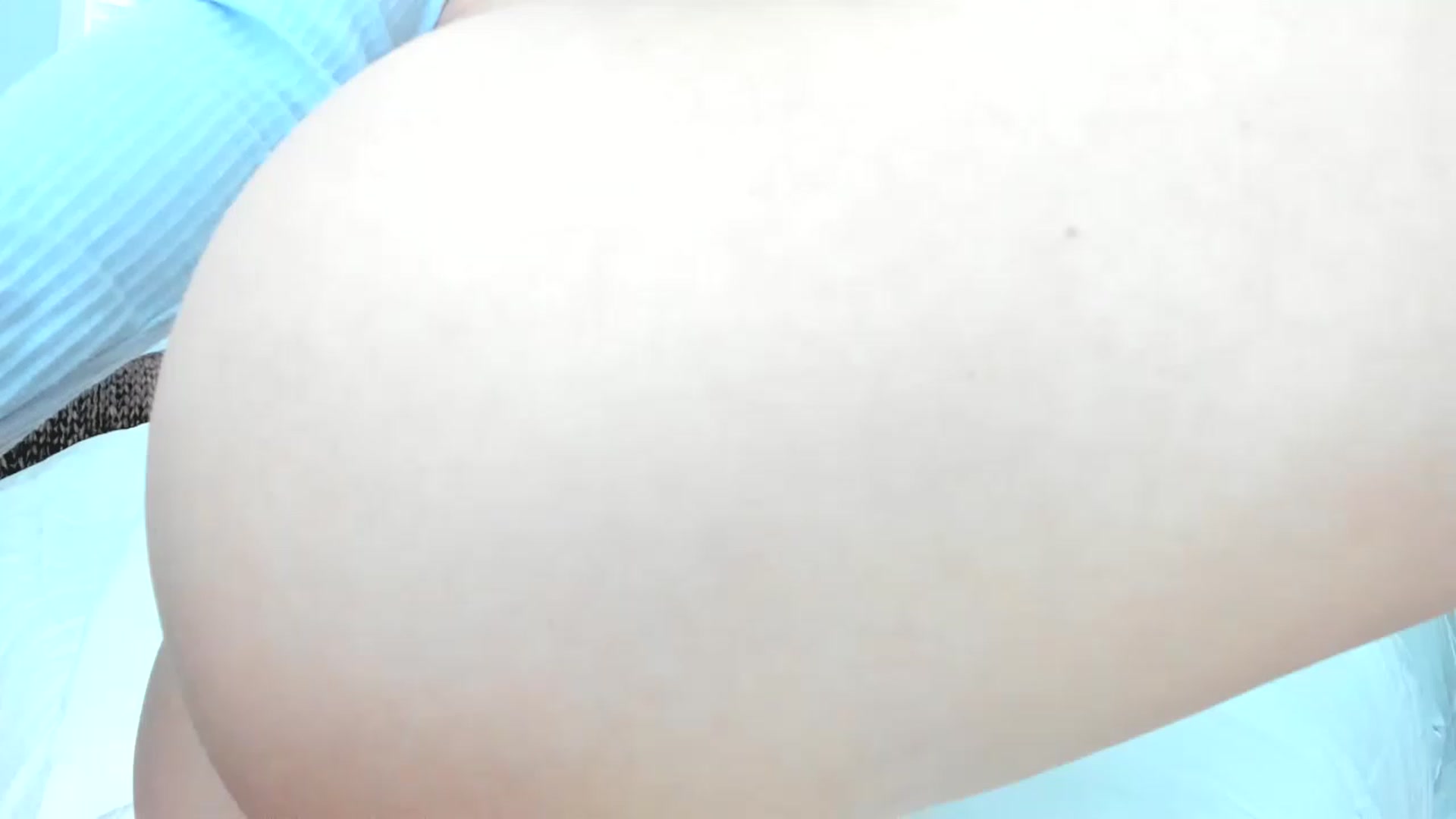 Gallery image thumbnail from thewolfof_MFC's myfreecams stream on, 04/08/2023, 17:06 image 12 of 20