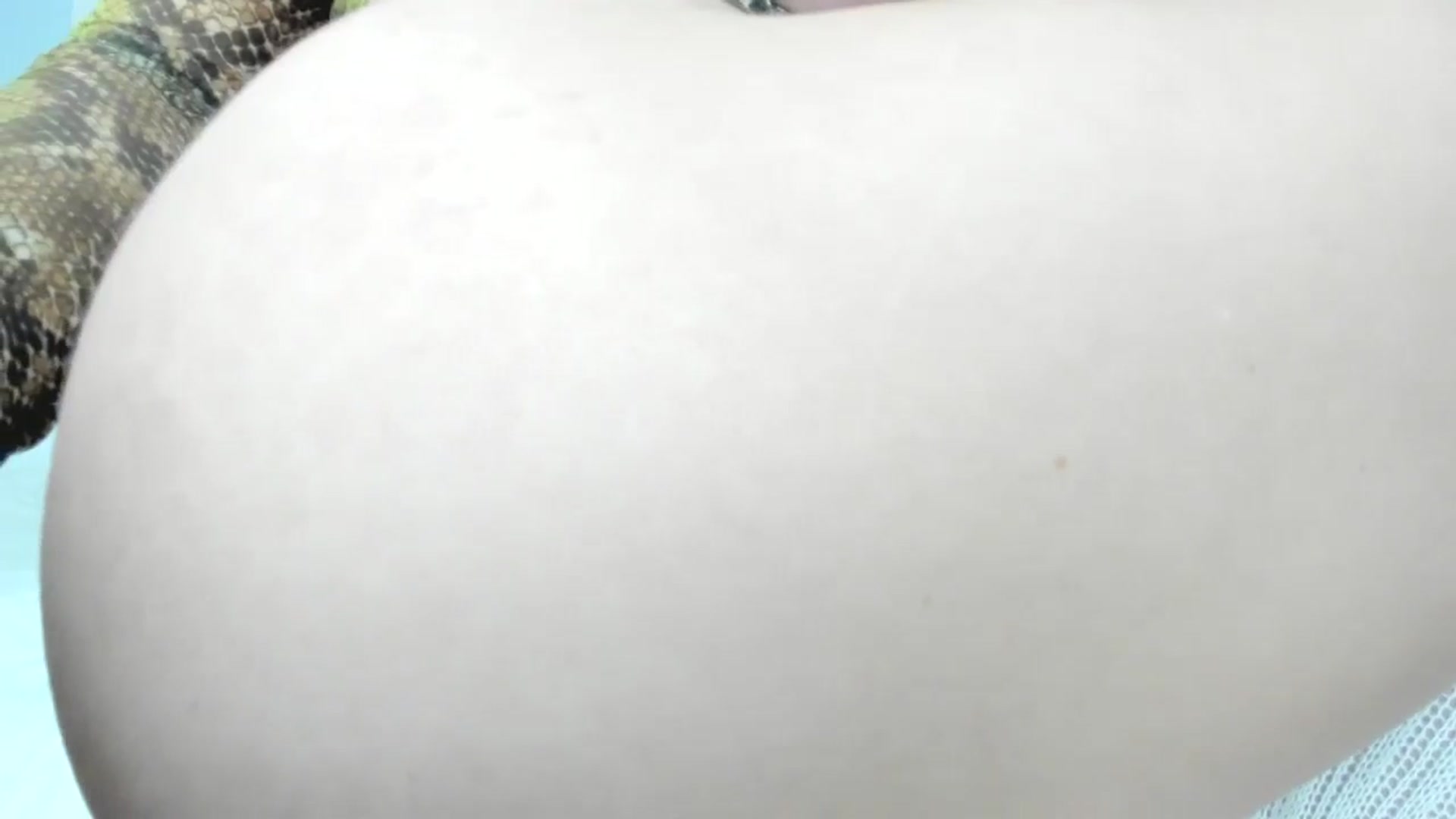 Gallery image thumbnail from thewolfof_MFC's myfreecams stream on, 02/02/2025, 17:26 image 16 of 20