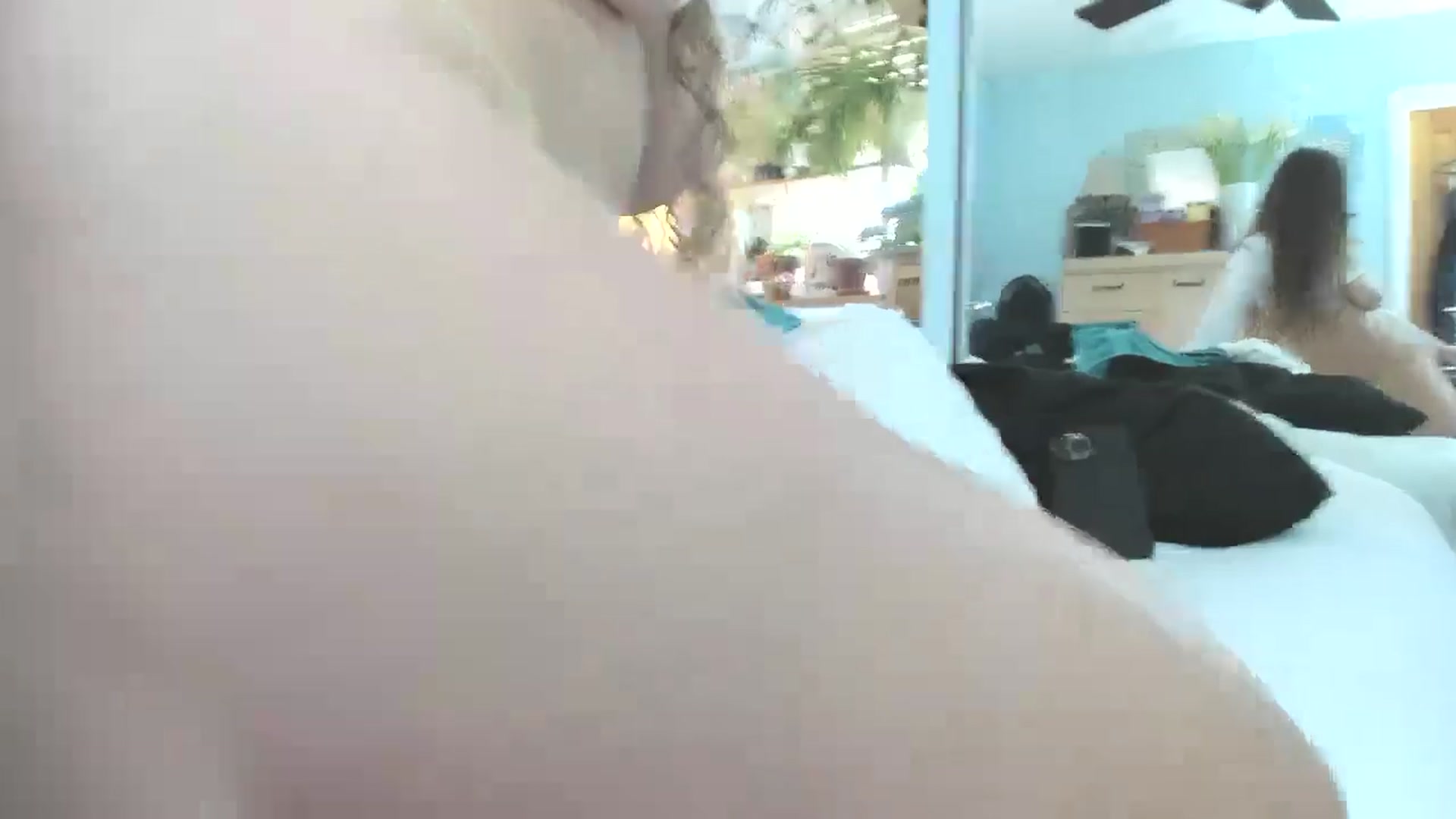 Gallery image thumbnail from thewolfof_MFC's myfreecams stream on, 03/10/2025, 15:40 image 15 of 20