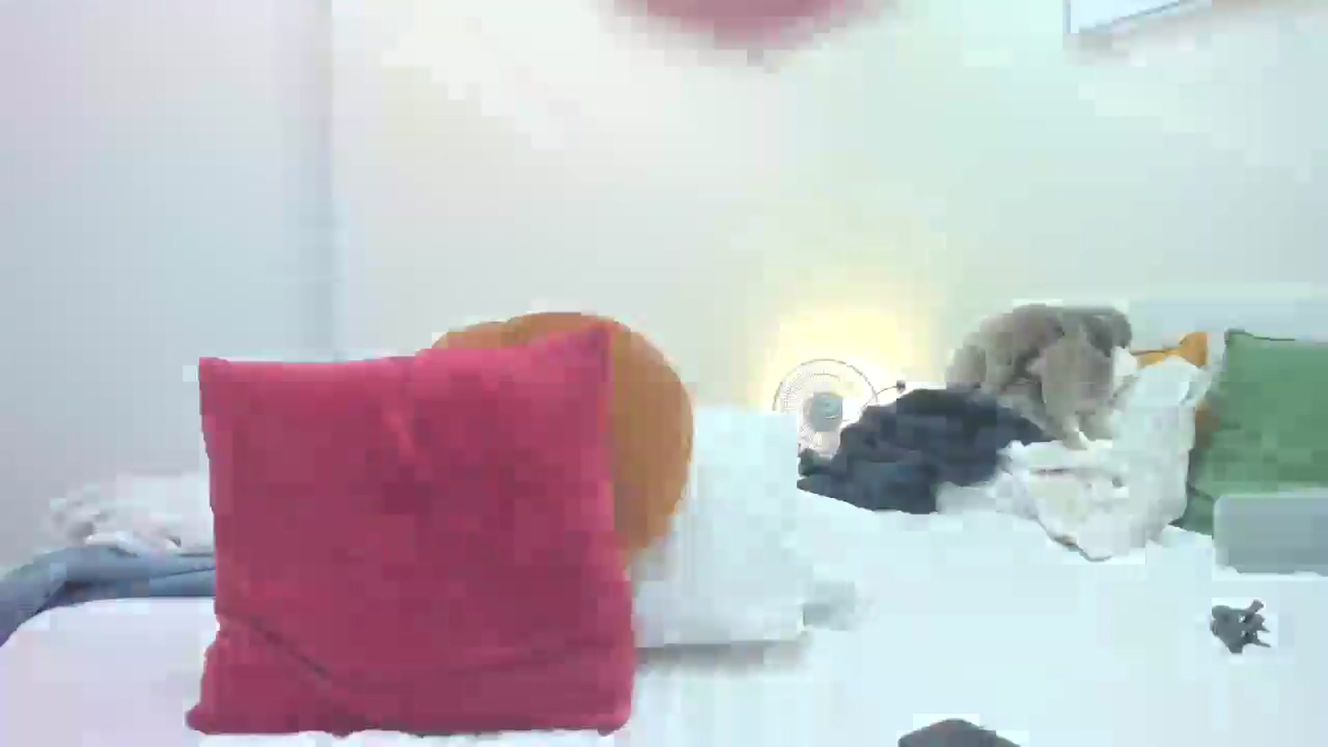 Gallery image thumbnail from thewolfof_MFC's myfreecams stream on, 06/11/2025, 14:16 image 4 of 20